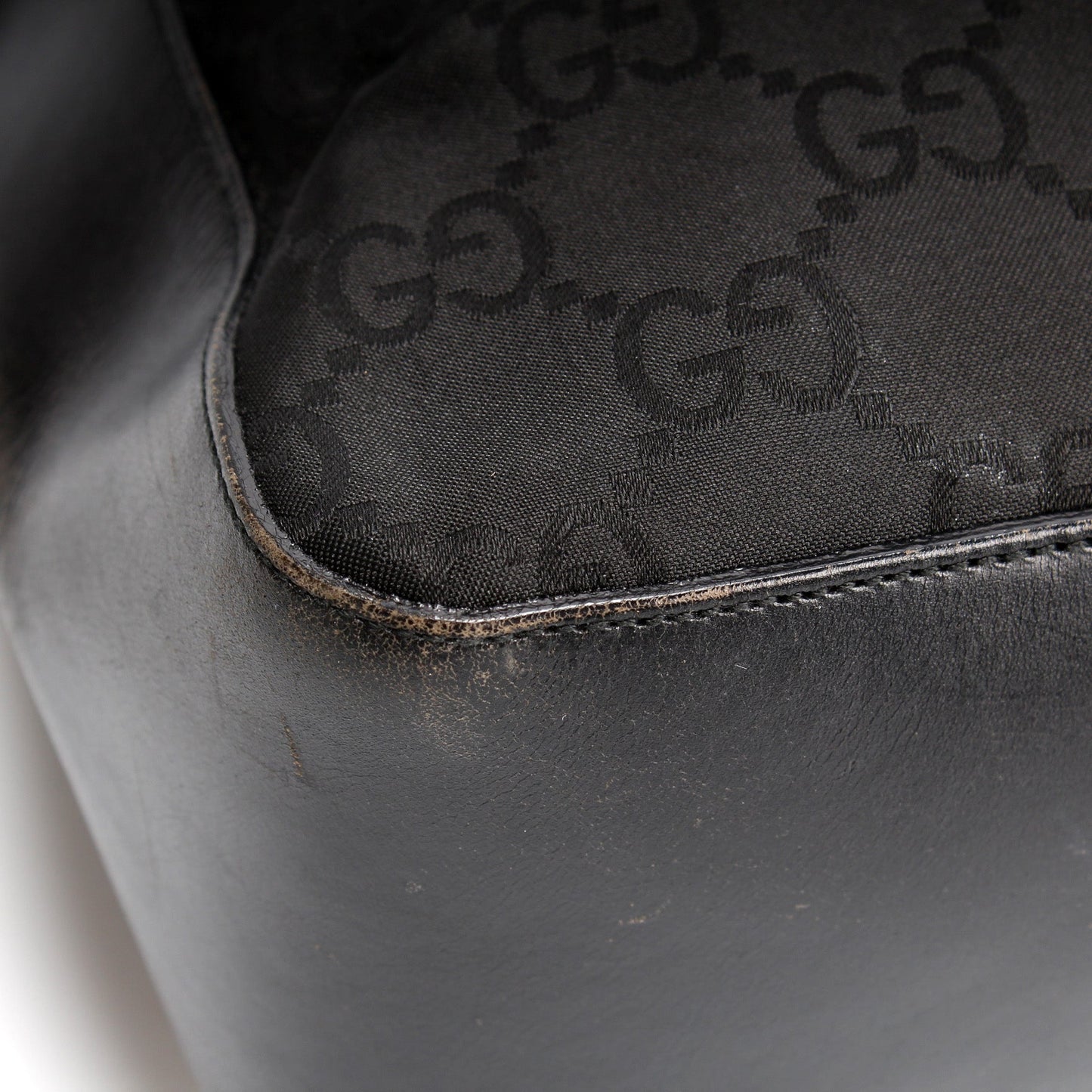 001.3766 GG Nylon Shoulder Bag