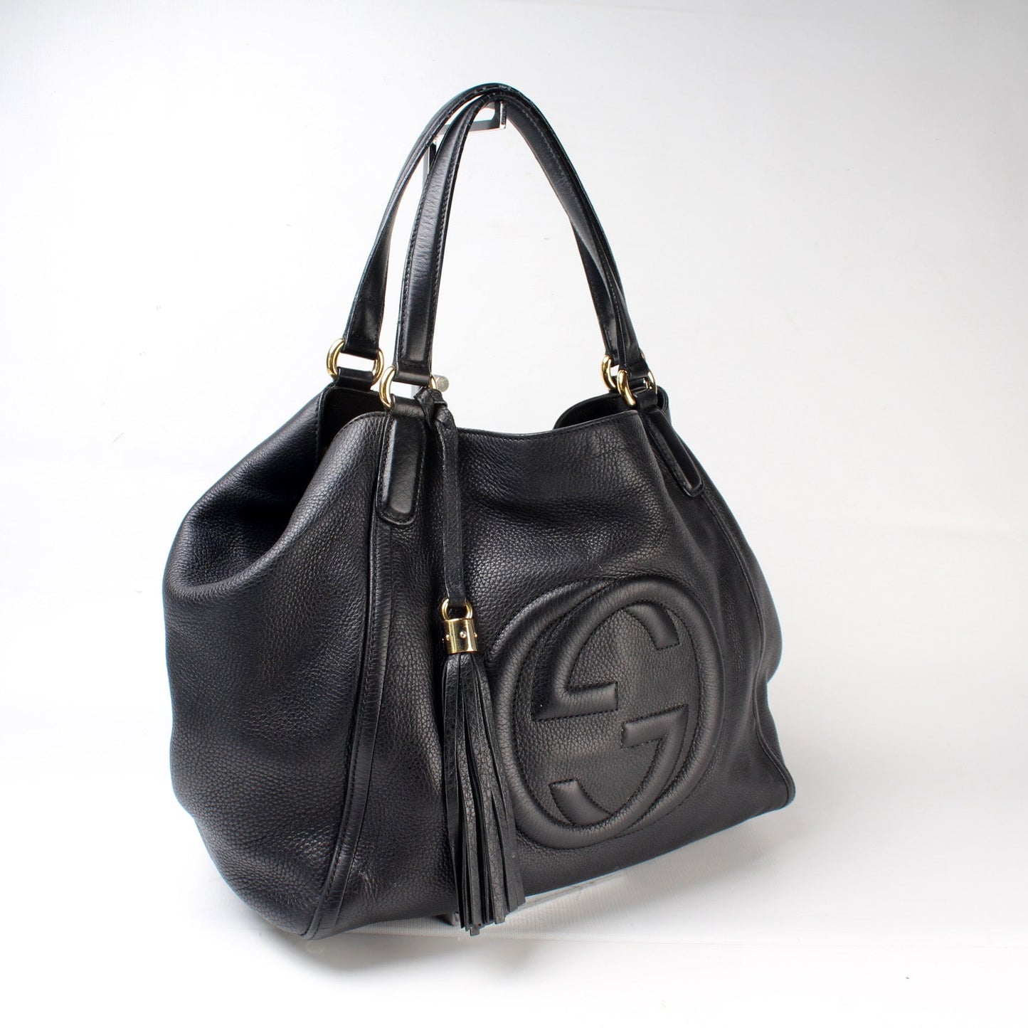 282309 Soho Leather Hobo Medium