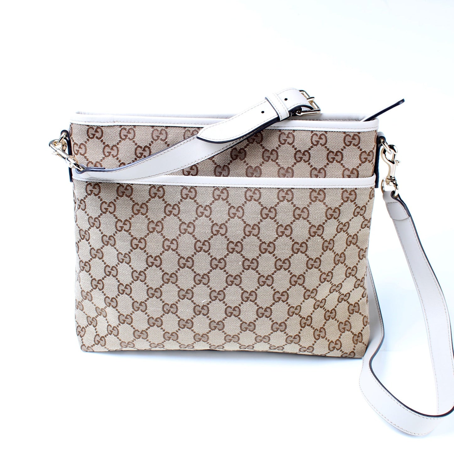388924 GG Canvas Crossbody
