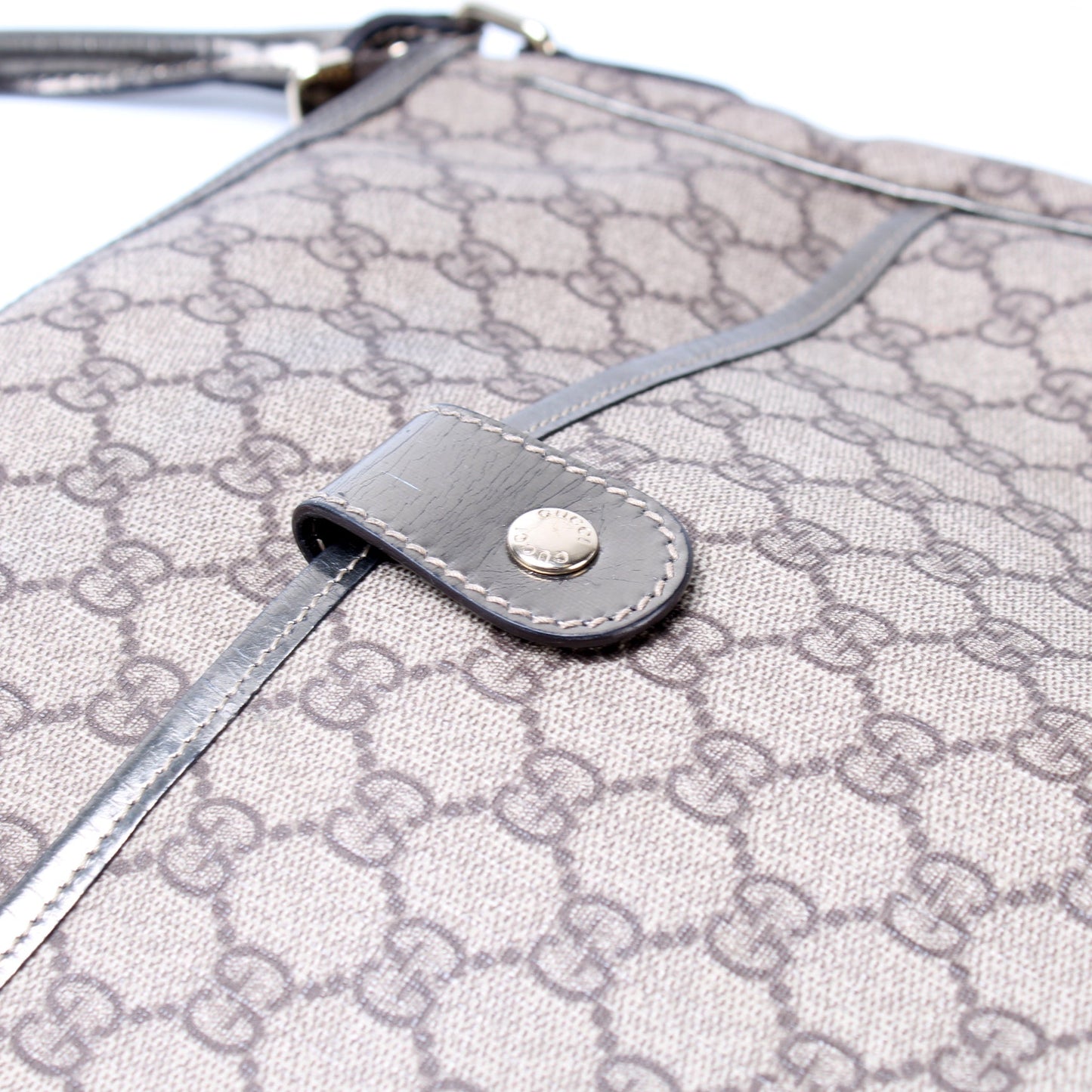 189898 GG Supreme Joy Hobo