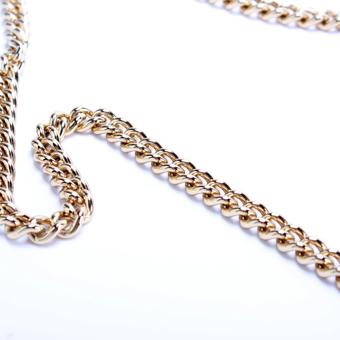 424891 GG Supreme Tian Mini Chain Bag