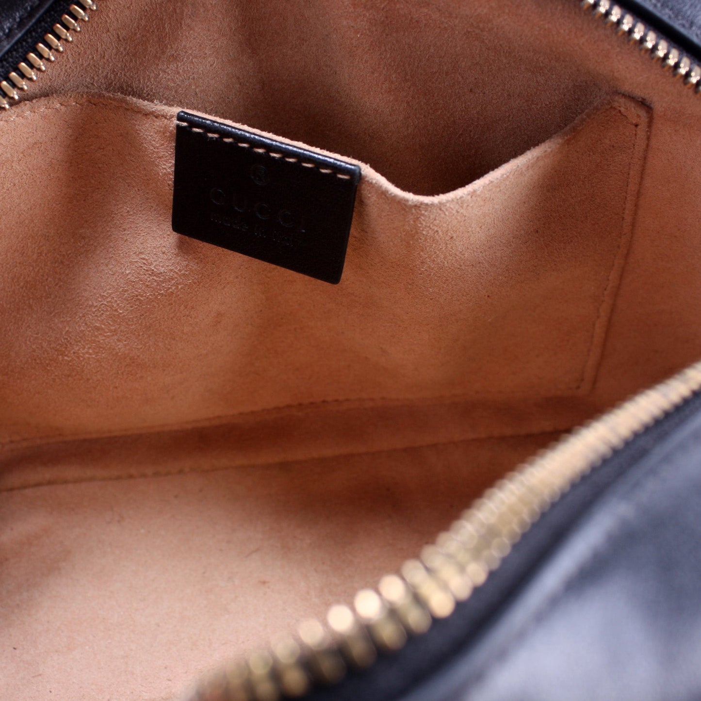 447632 Marmont Small Leather Camera