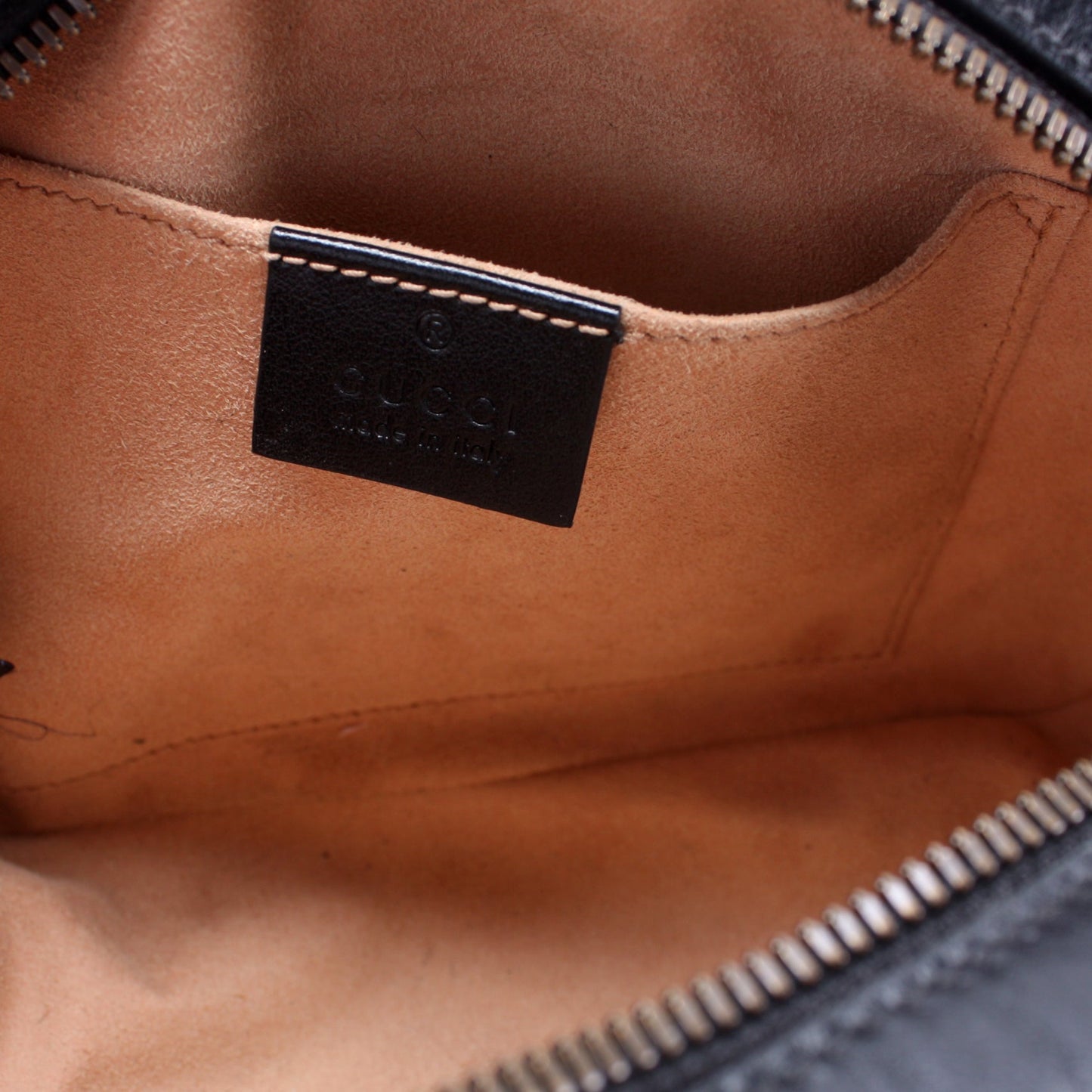 447632 Marmont Small Leather Camera