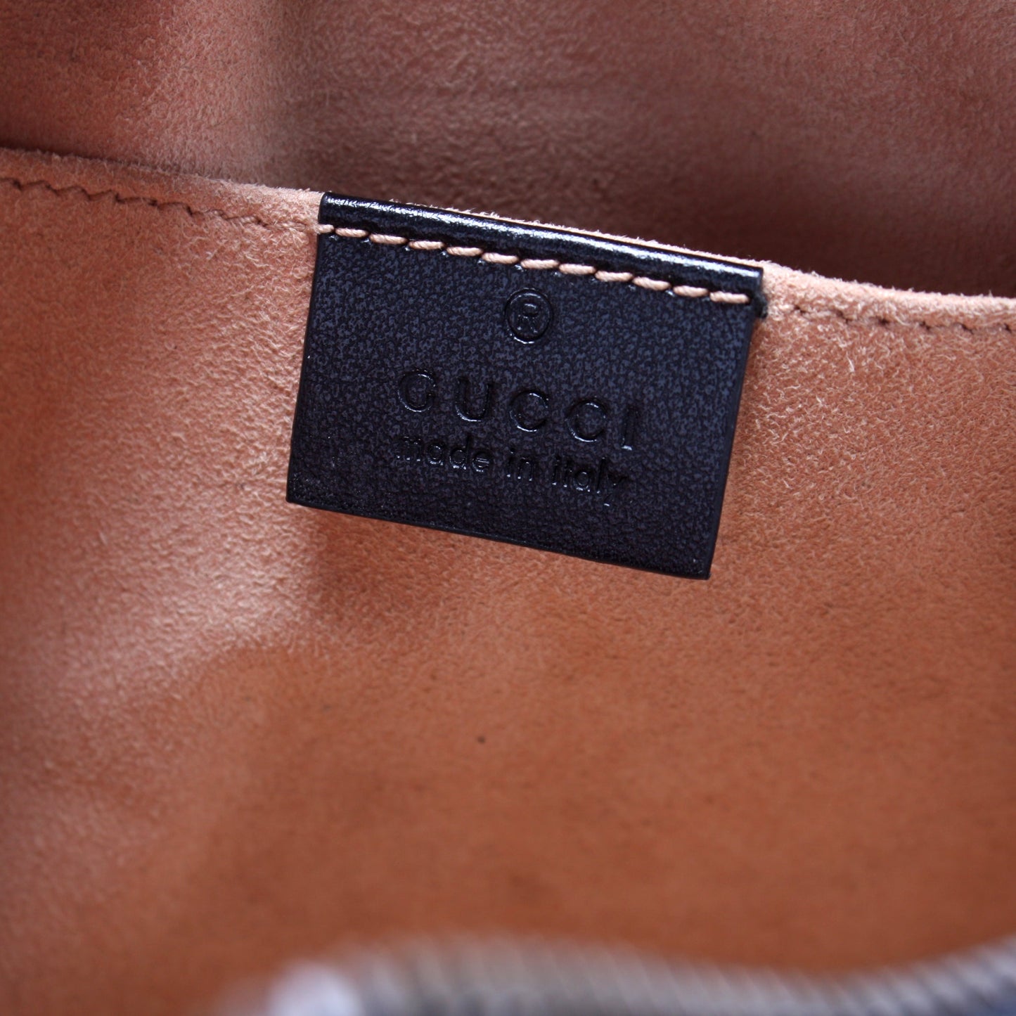 447632 Marmont Small Leather Camera