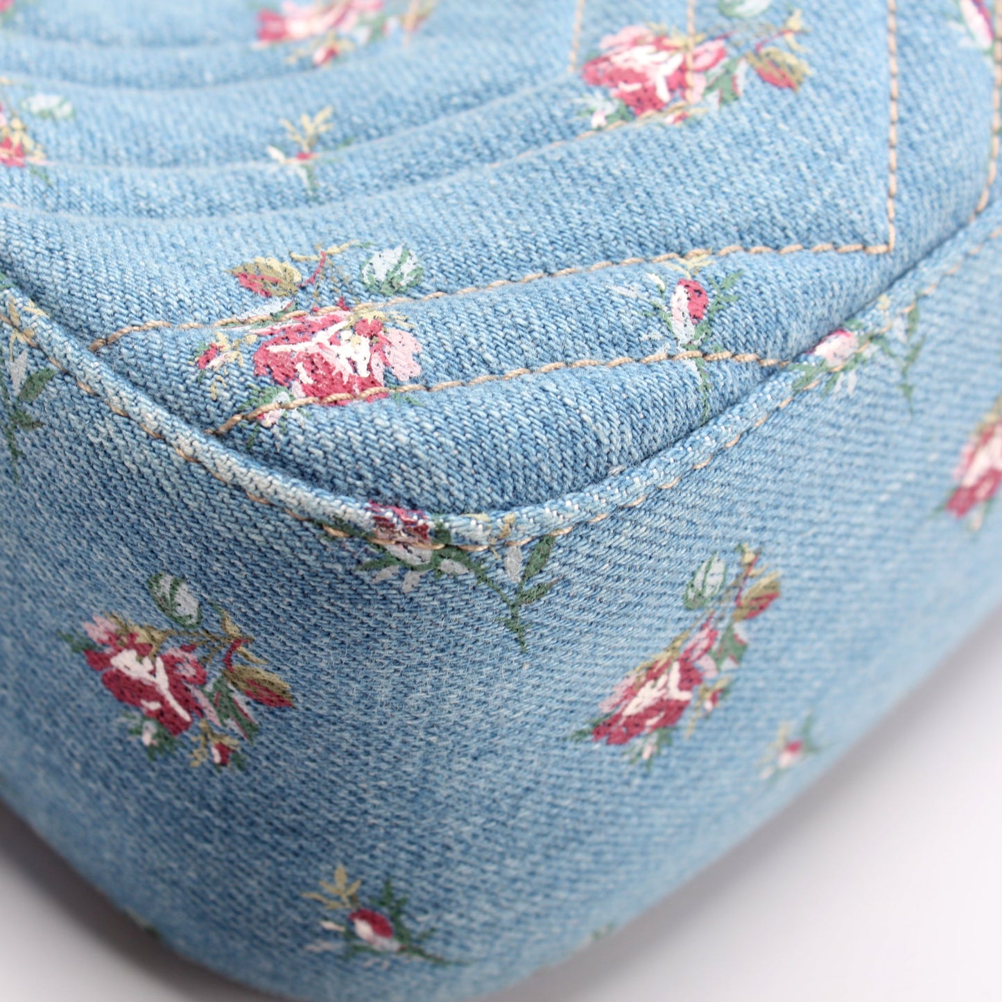 447632 Marmont Small Denim Camera
