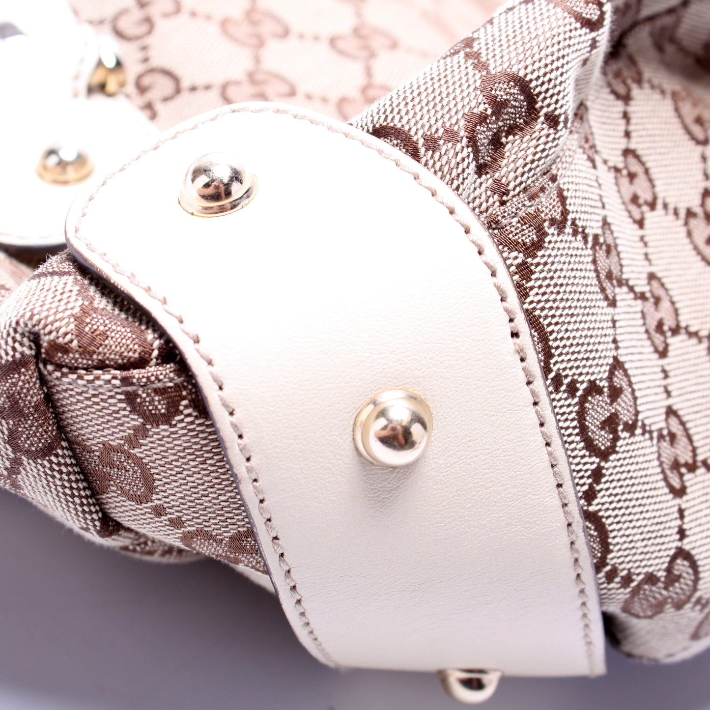 162900 Pelham Medium Shoulder
