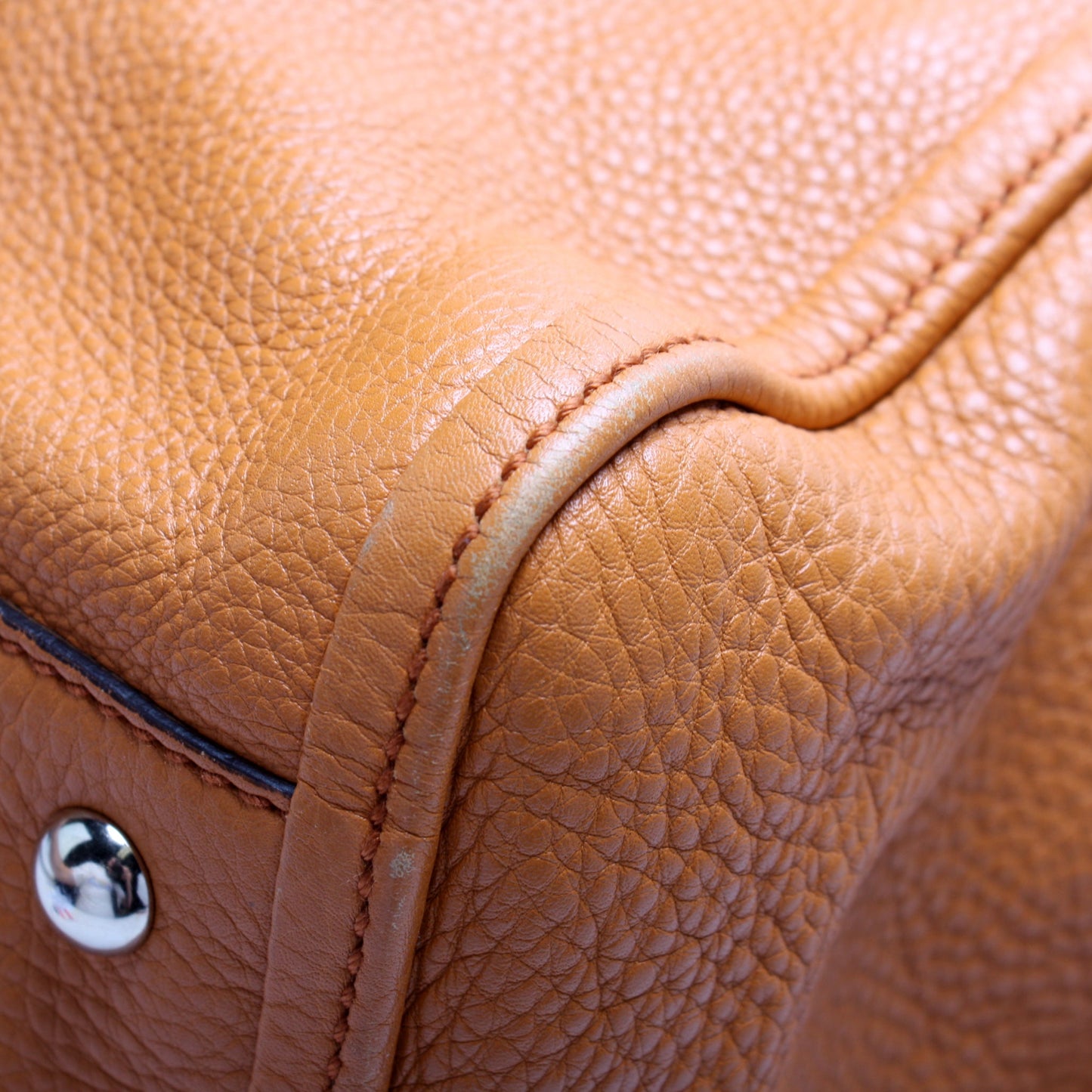 282309 Soho Leather Hobo Medium