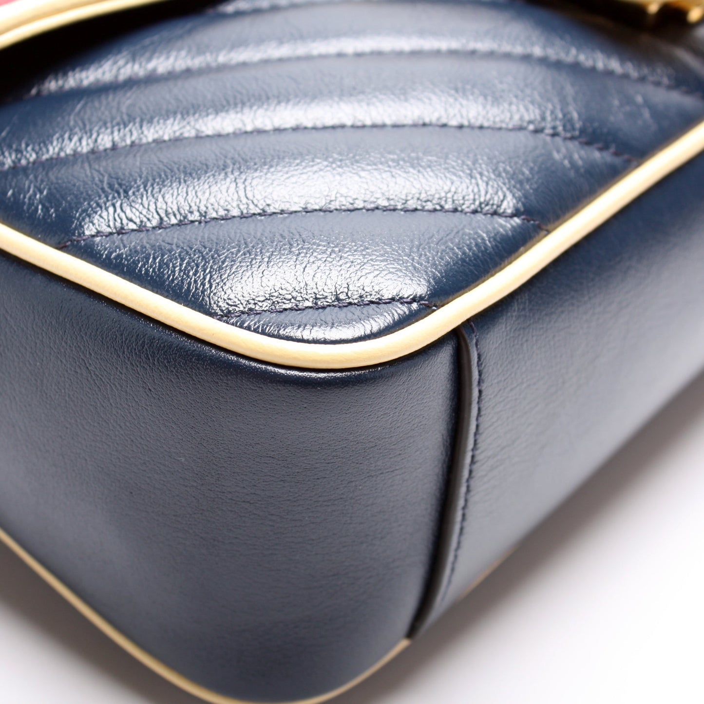 443497 GG Marmont Shoulder Small Flap