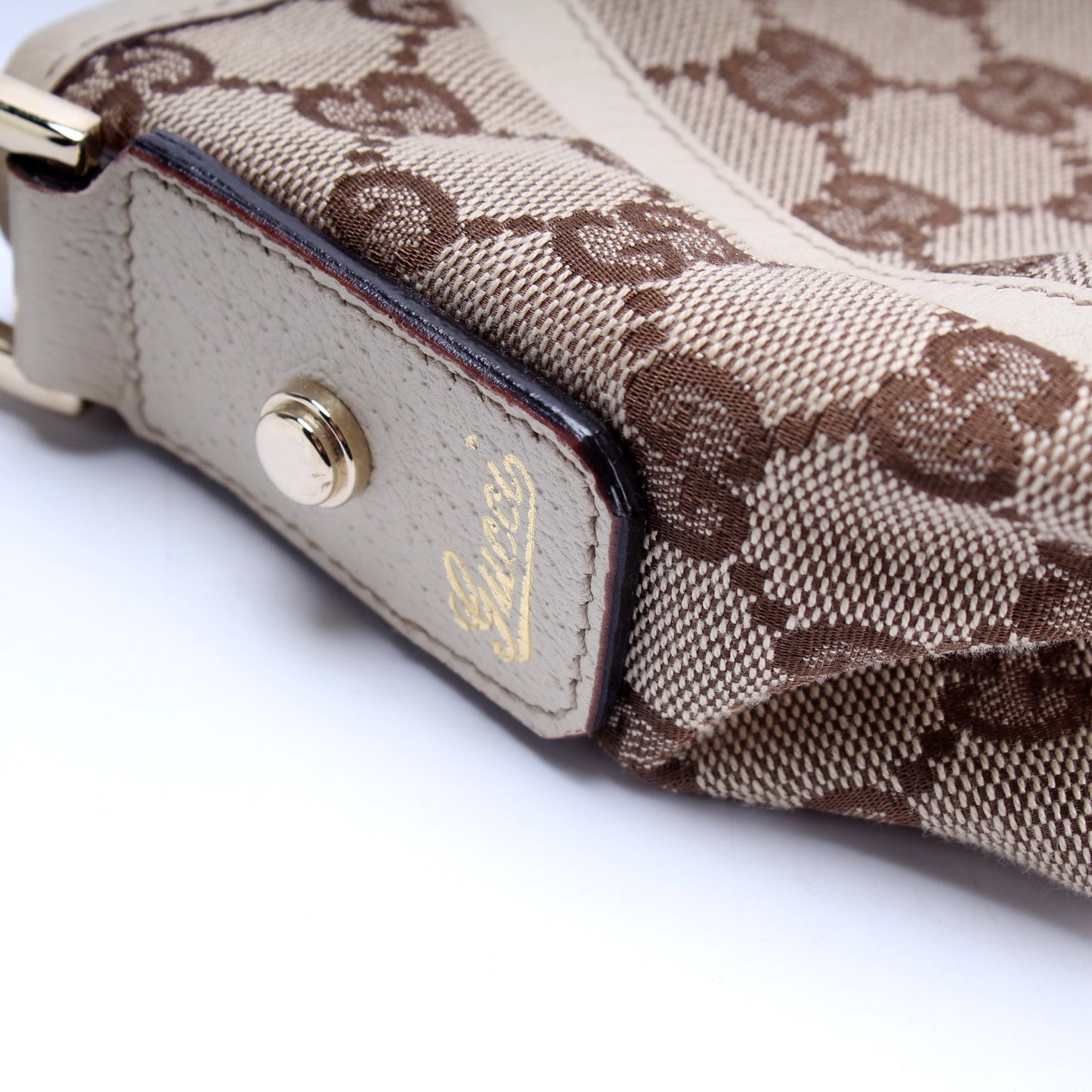 130939 GG Canvas Abbey Pochette