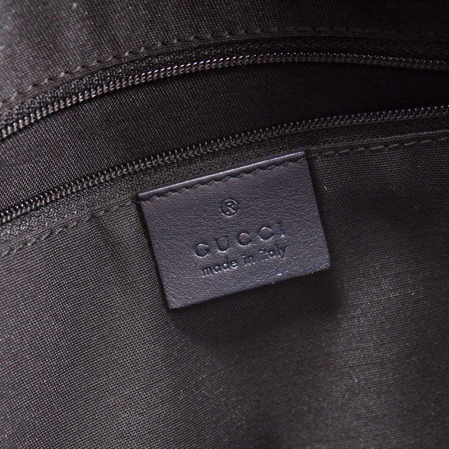 388924 GG Supreme Crossbody