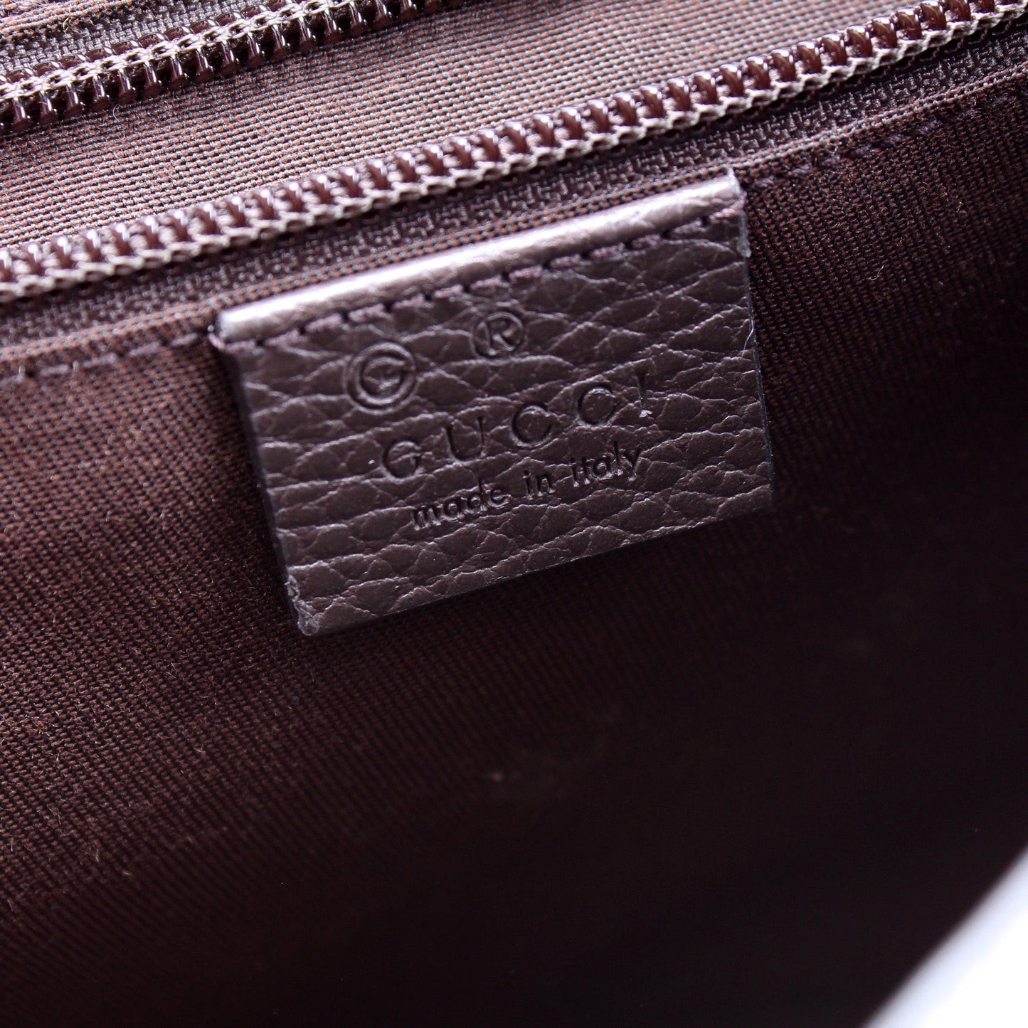 449172 GG Canvas Messenger