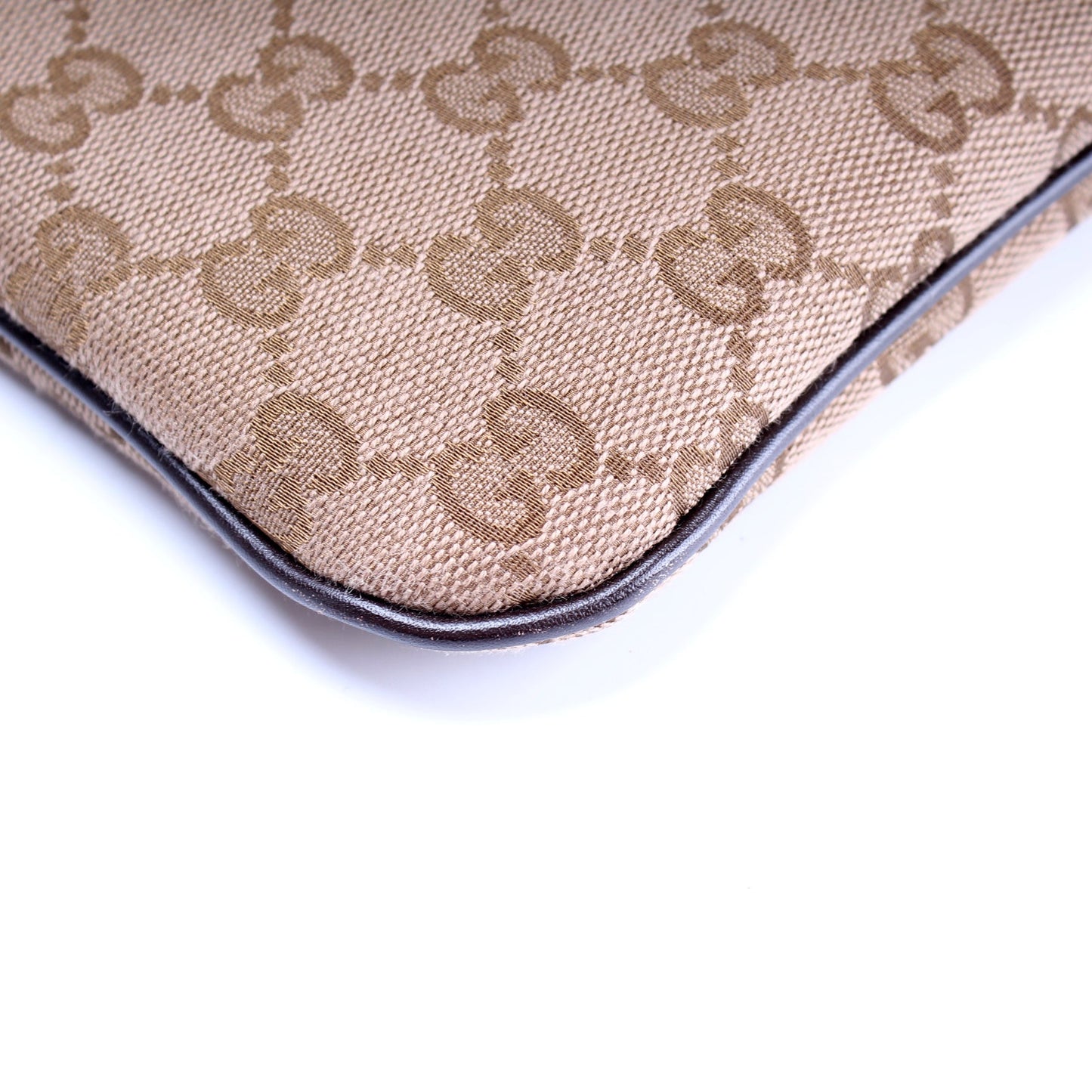 257246 GG Canvas Flat Messenger