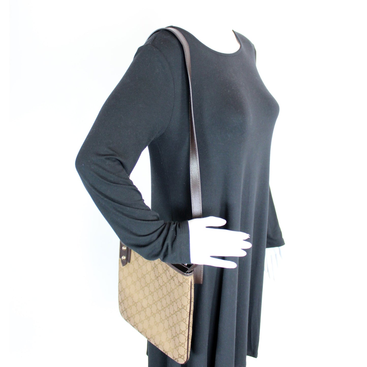 257246 GG Canvas Flat Messenger