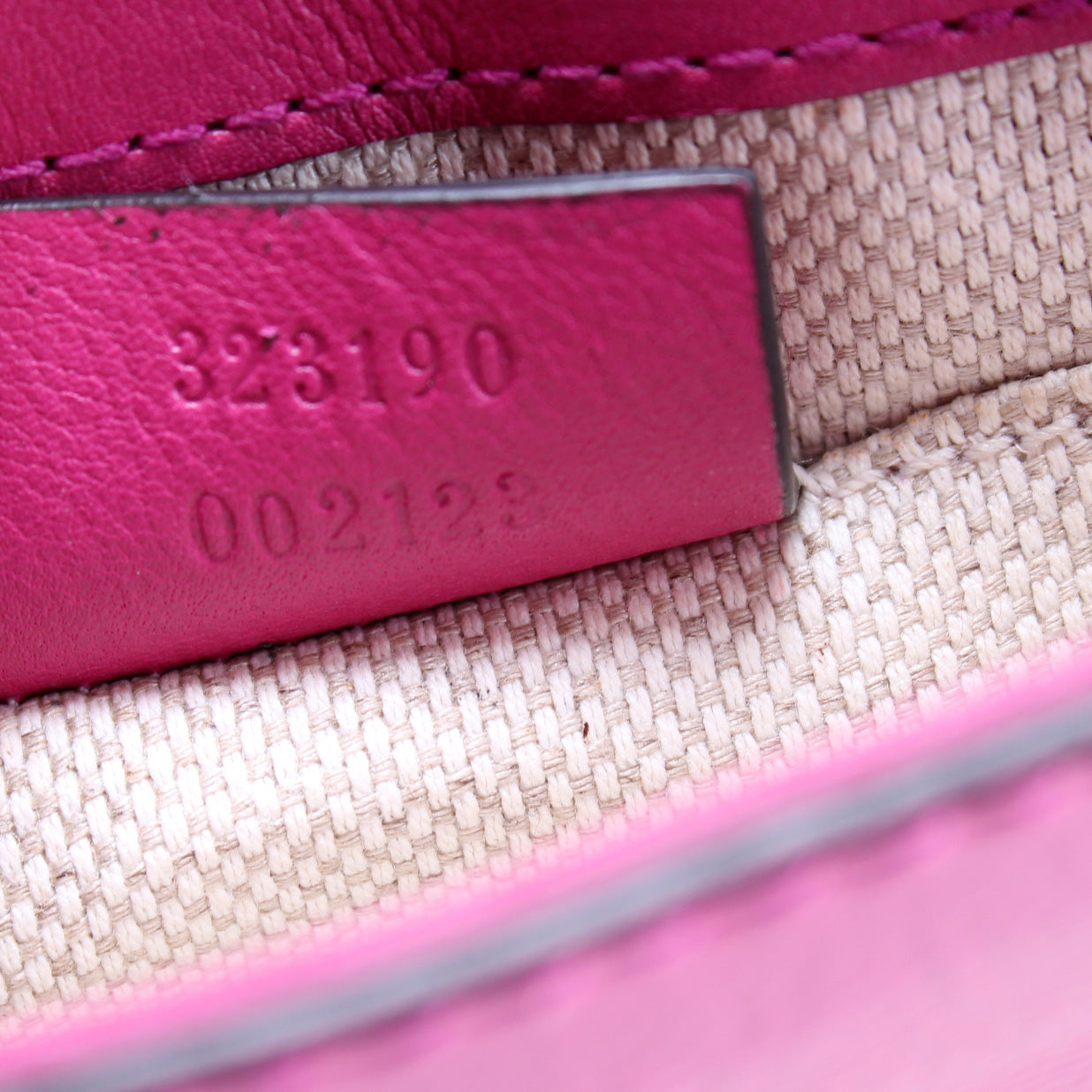 323190 Soho Chain Tassel Flap Small