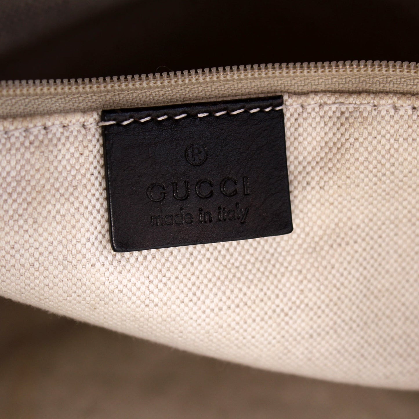211944 Sukey GG Canvas Medium