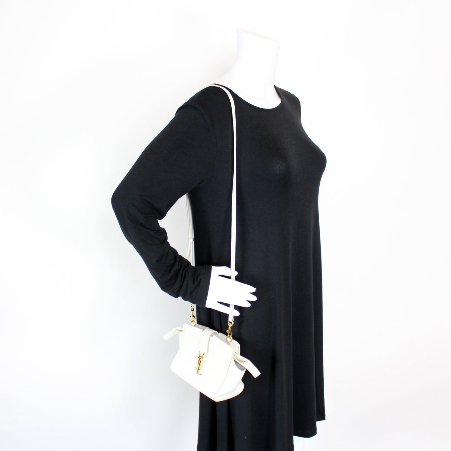 452322 Toy Cabas Crossbody