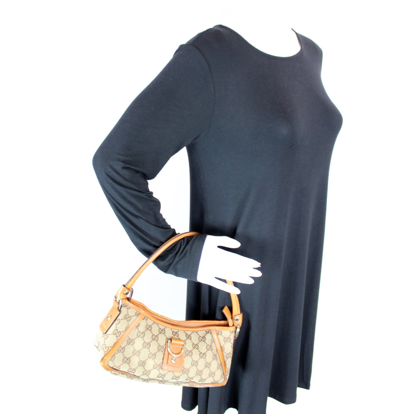 130939 GG Canvas Abbey Pochette