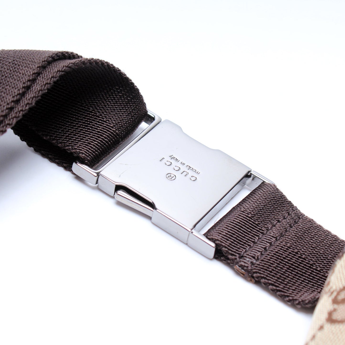 131236 GG Canvas Small Buckle Belt Bag
