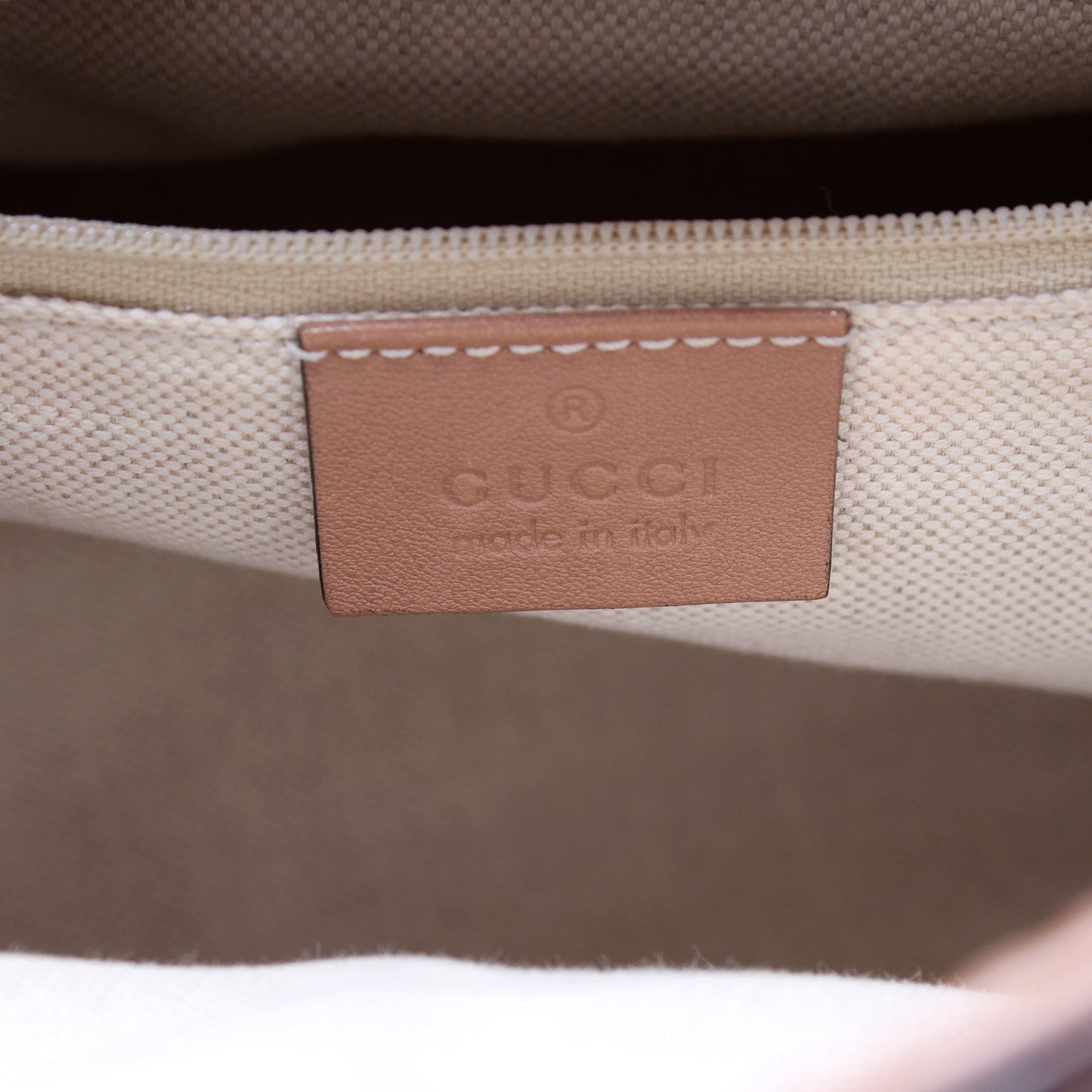 211944 Sukey GG Leather Medium