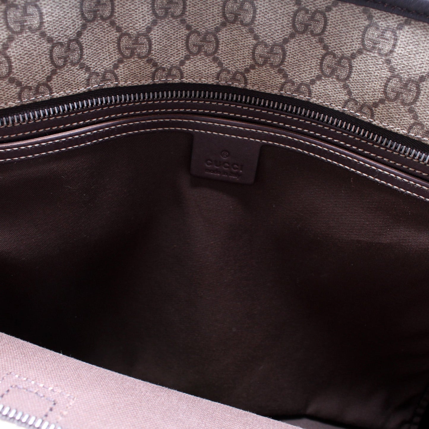 211137 GG Supreme Medium Zip Tote