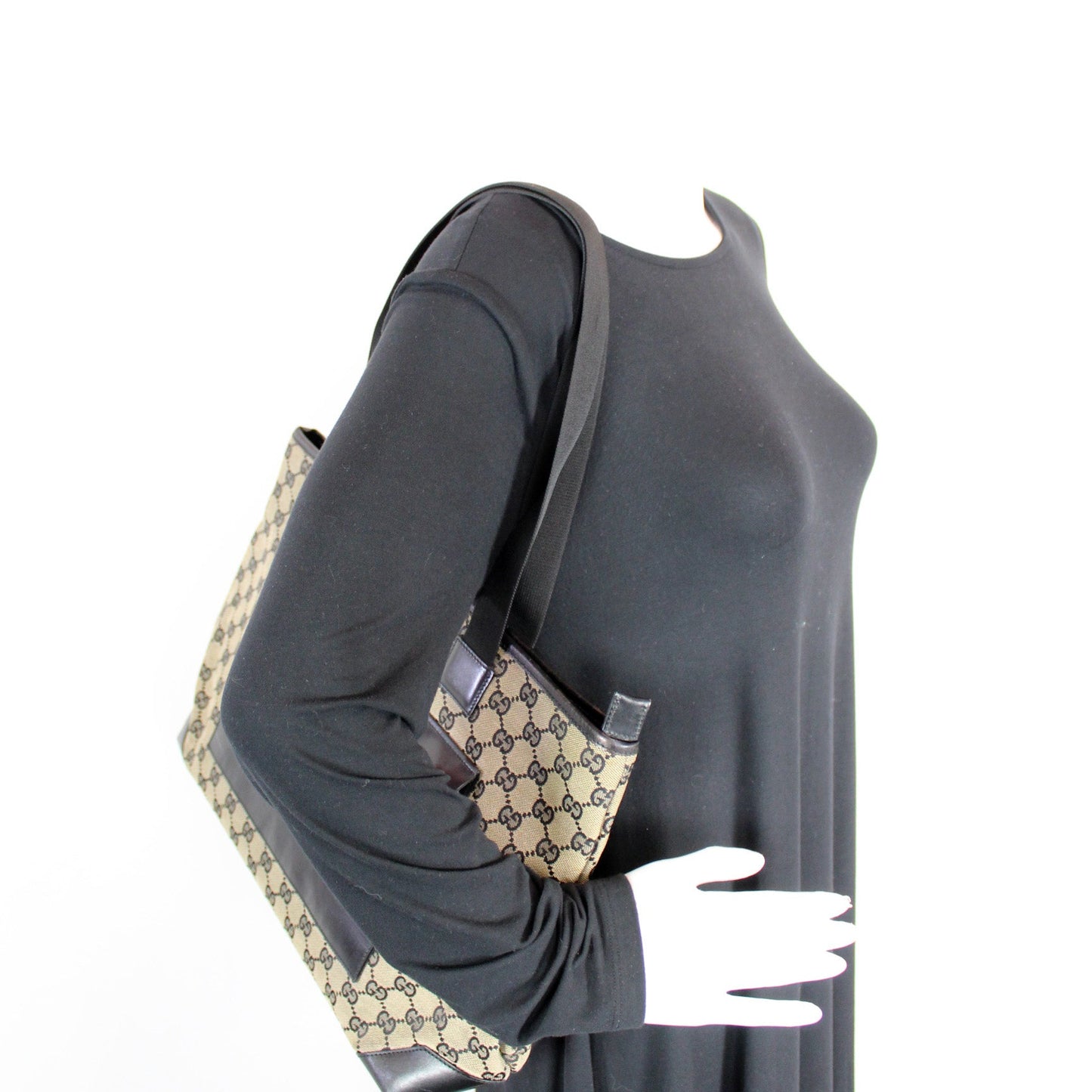 019-0426 GG Canvas Zip Tote