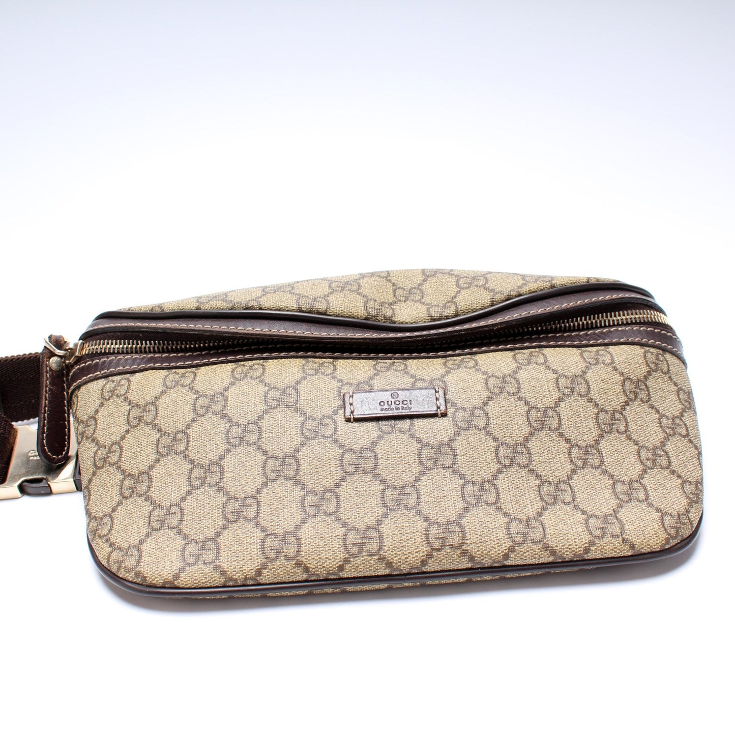 233269 GG Supreme Belt Bag
