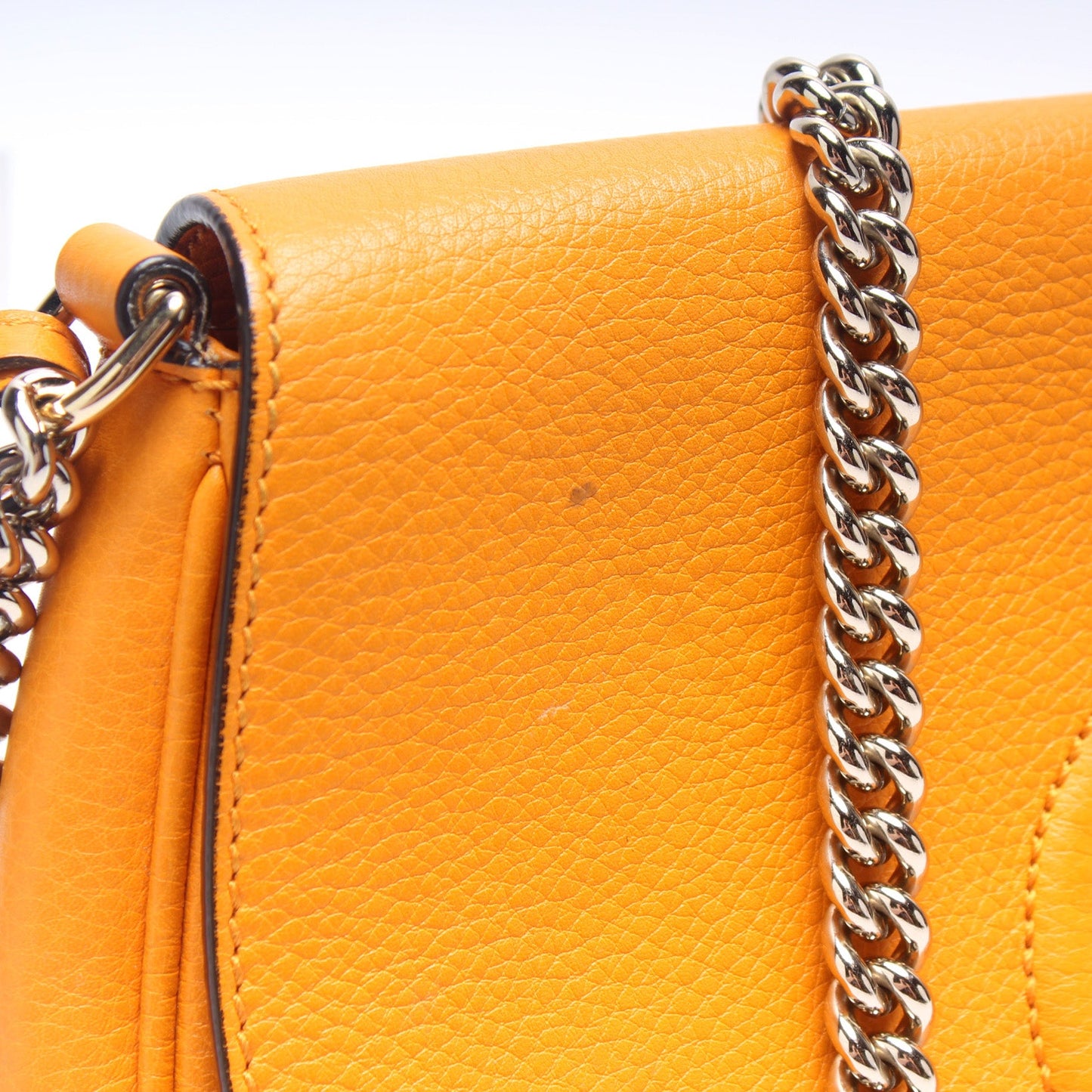 336752 Soho Chain Crossbody Medium
