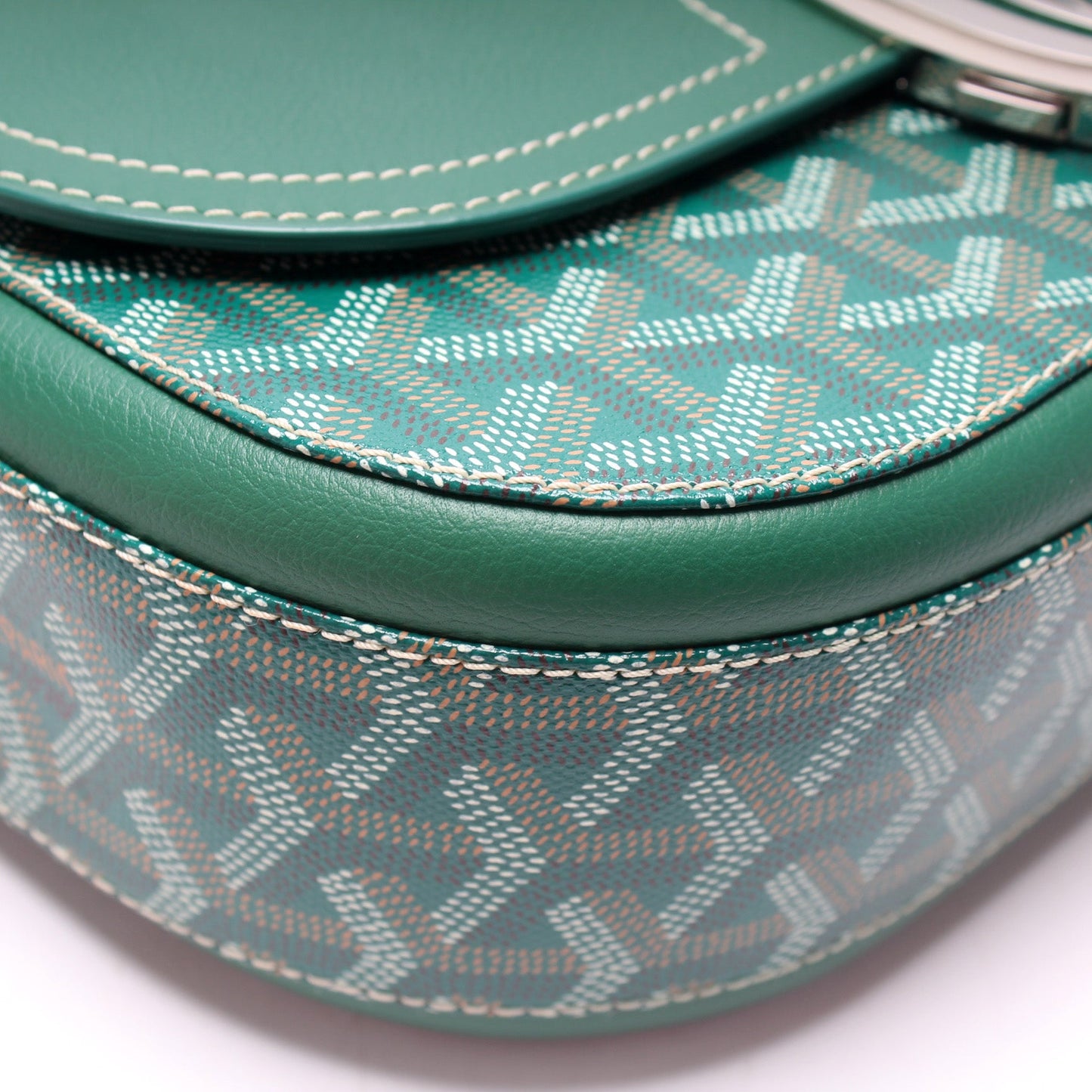 233 PM Shoulder Bag