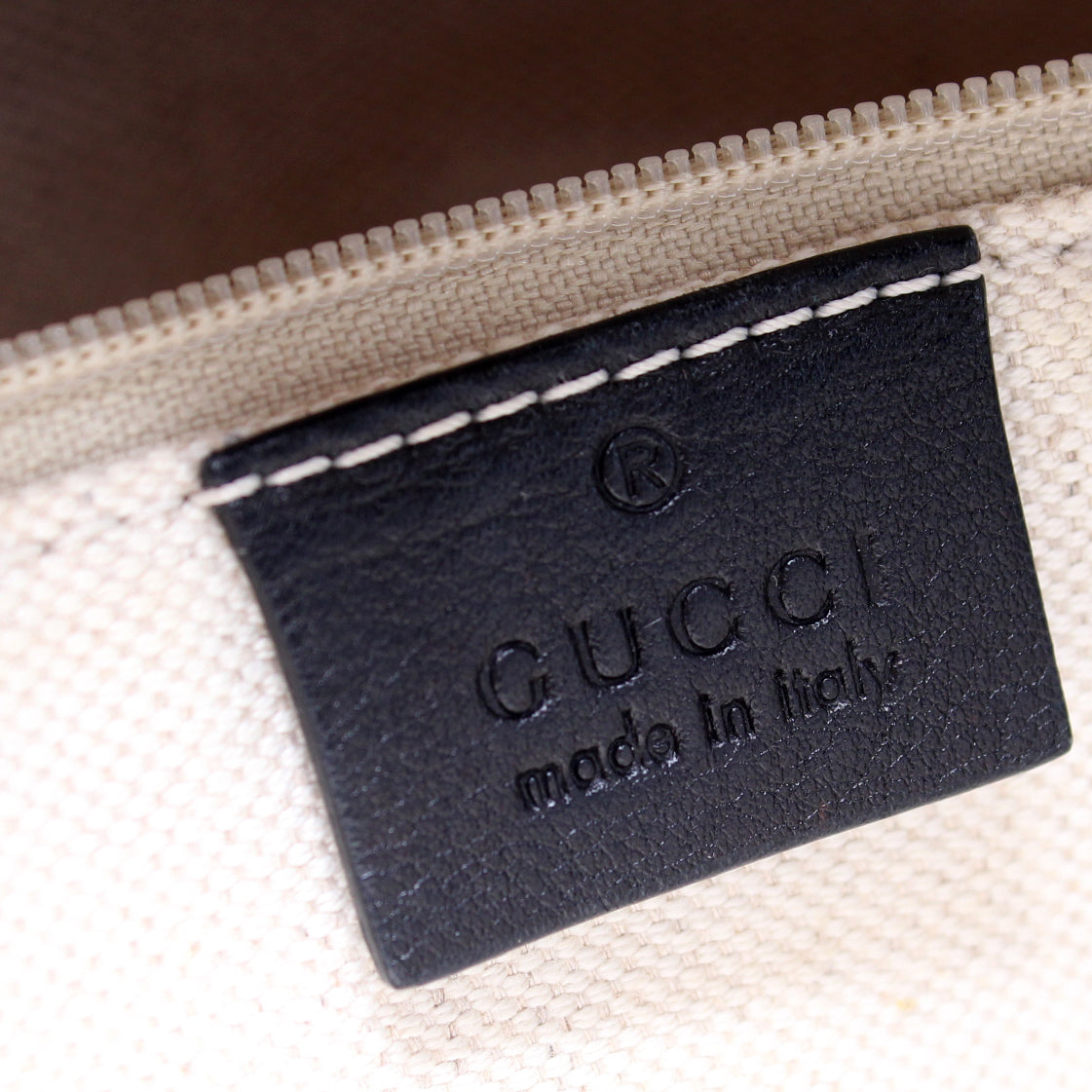 211944 Sukey GG Leather Medium