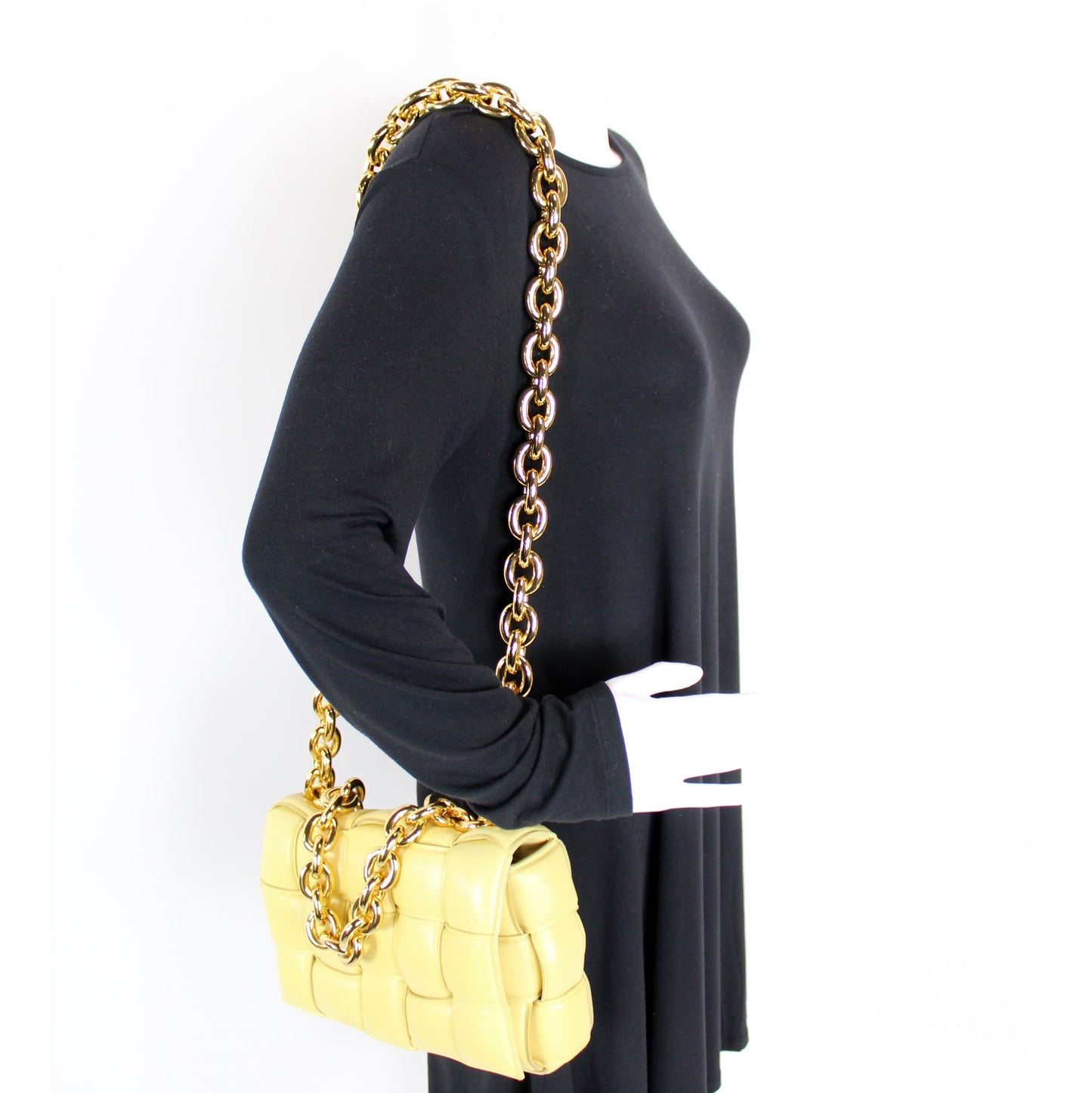 Maxi Chain Cassette Crossbody