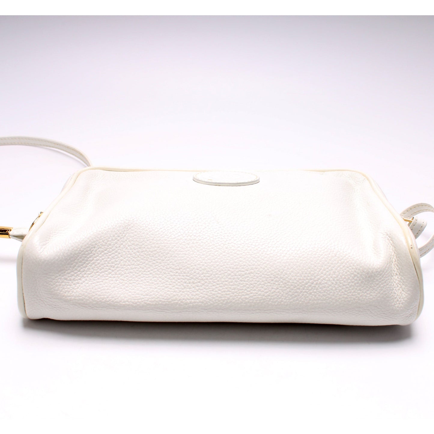 007-1112 Vintage Leather Shoulder Bag