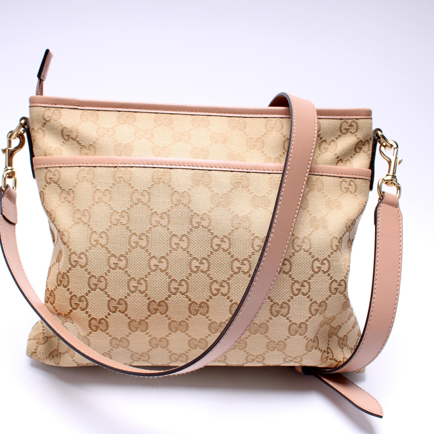 388924 GG Canvas Crossbody