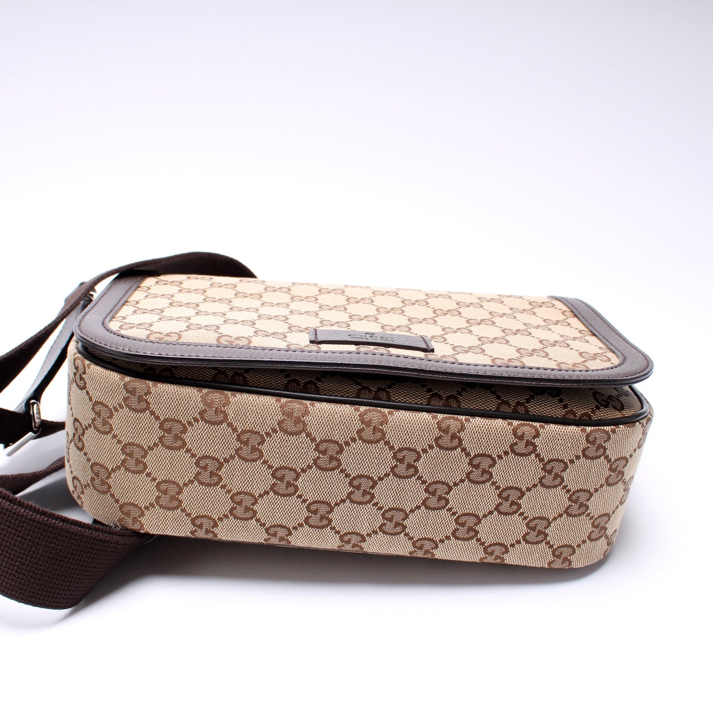 449172 GG Canvas Messenger