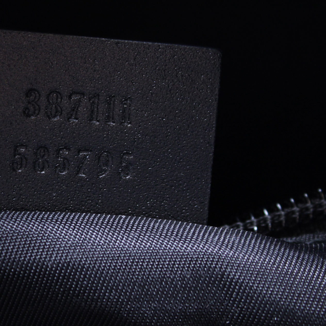 387111 GG Supreme Web Messenger