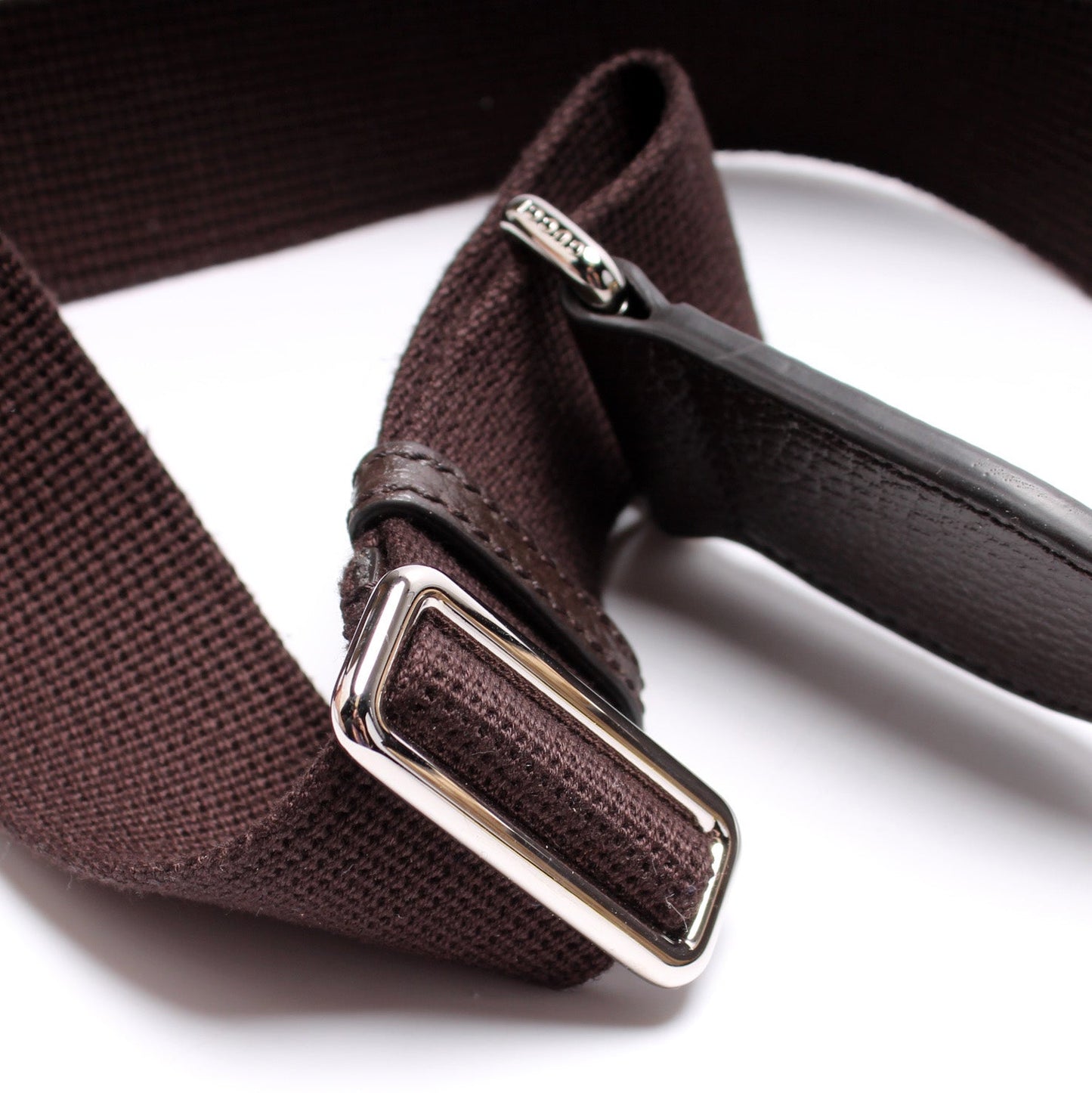 449172 GG Canvas Messenger