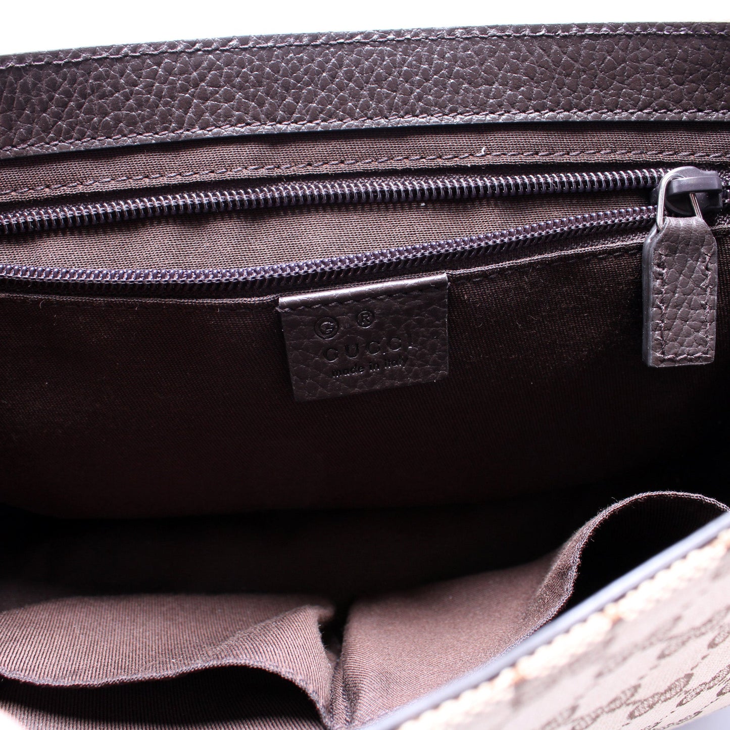 449172 GG Canvas Messenger