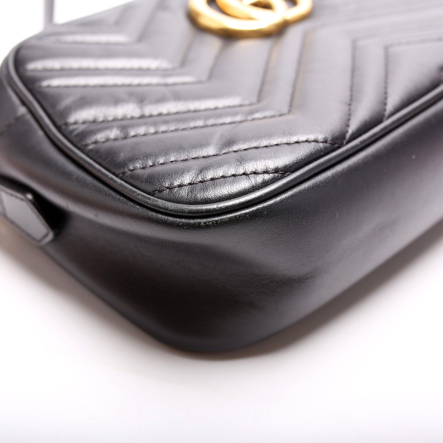 447632 Marmont Small Leather Camera