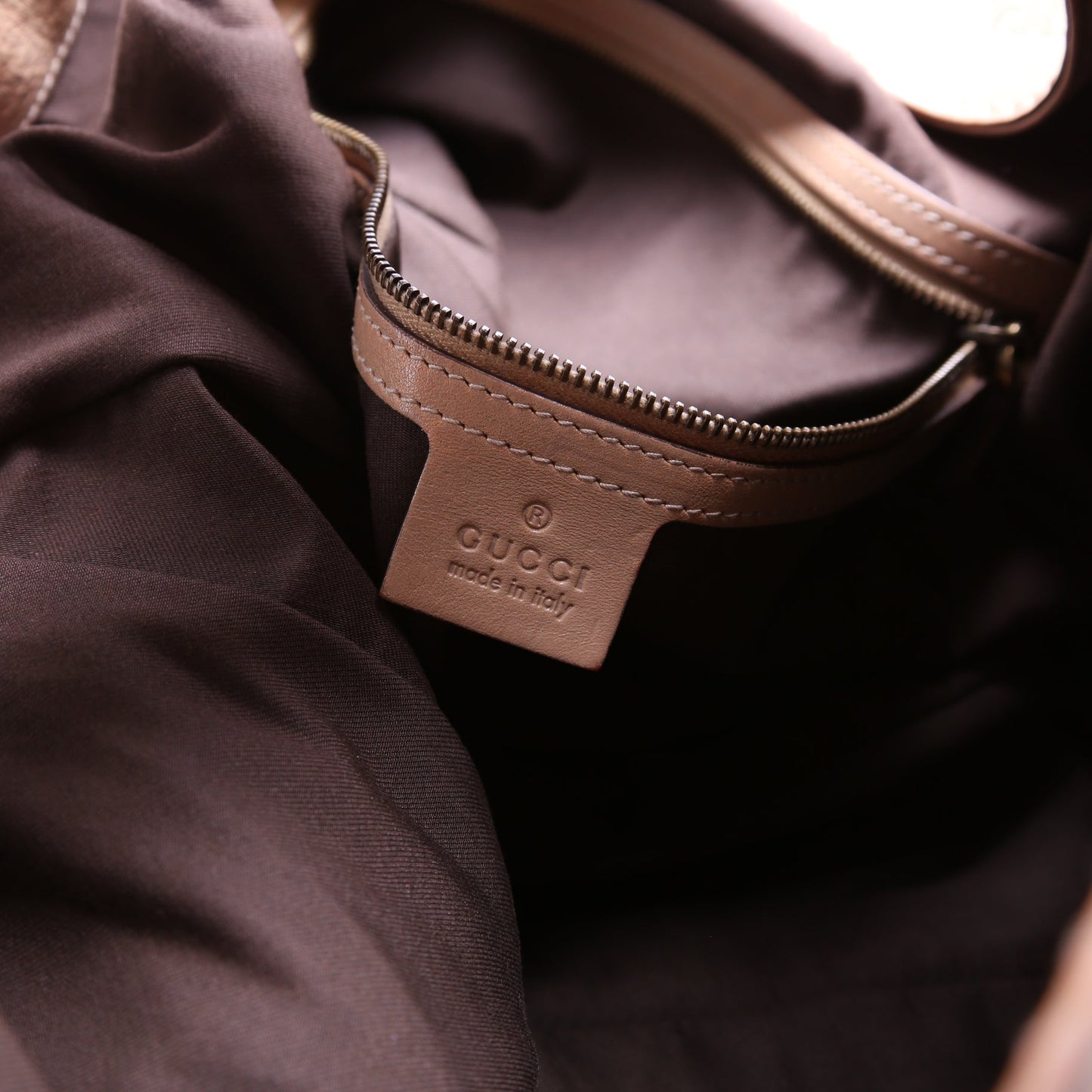 203542 GG Canvas Jockey Hobo