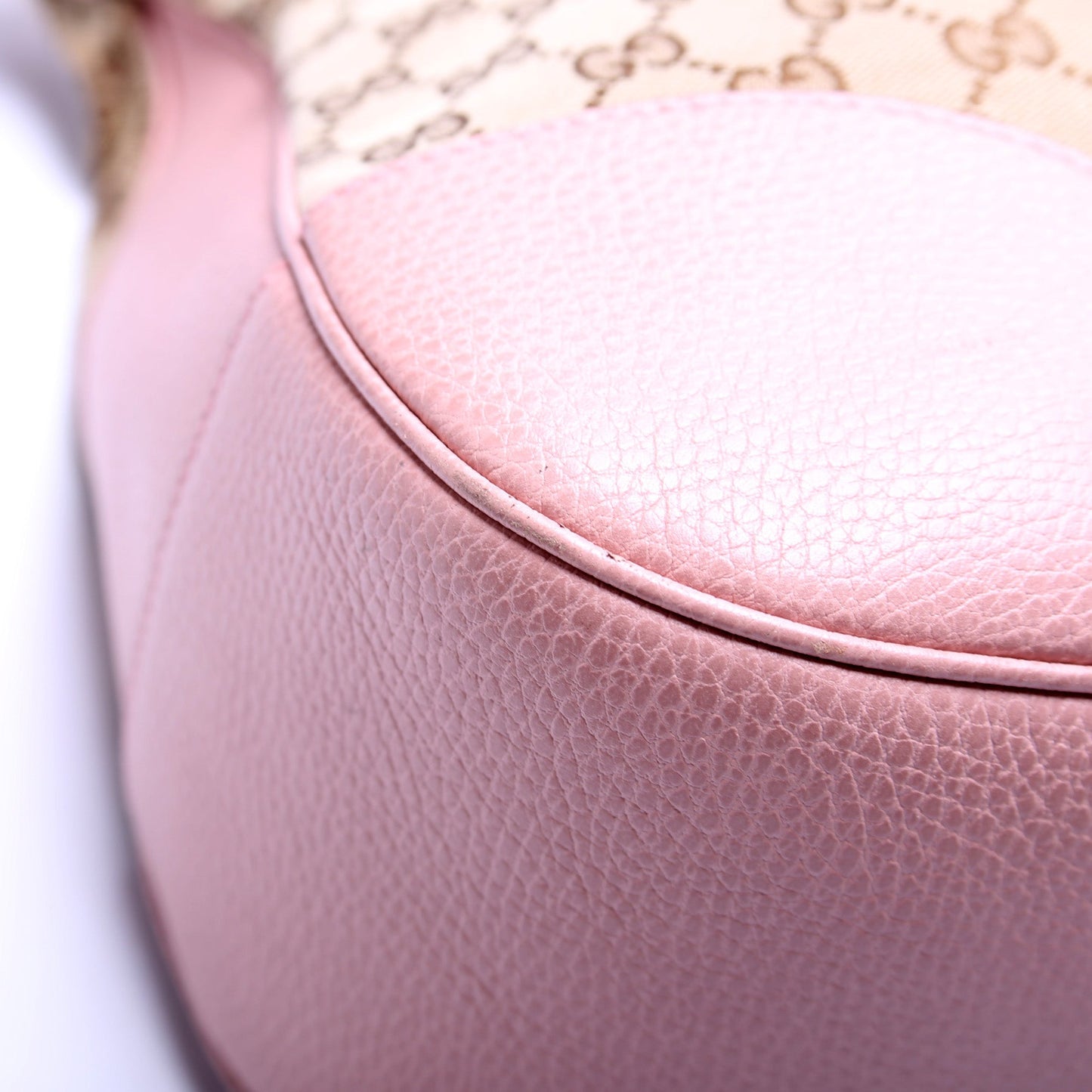 449244 GG Canvas Bree Hobo