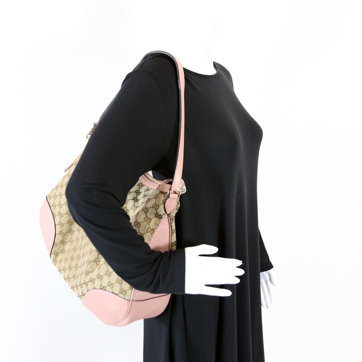 449244 GG Canvas Bree Hobo