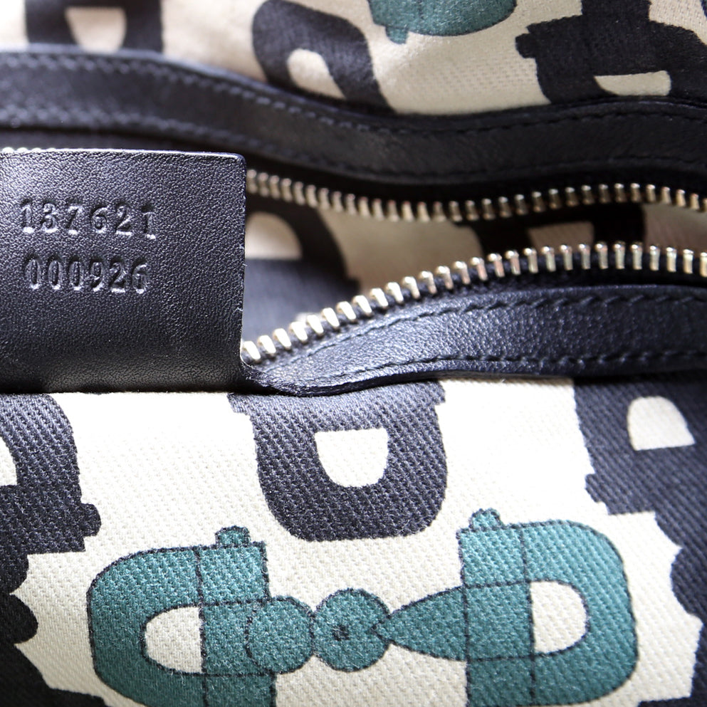 137621 Pelham Guccissimma