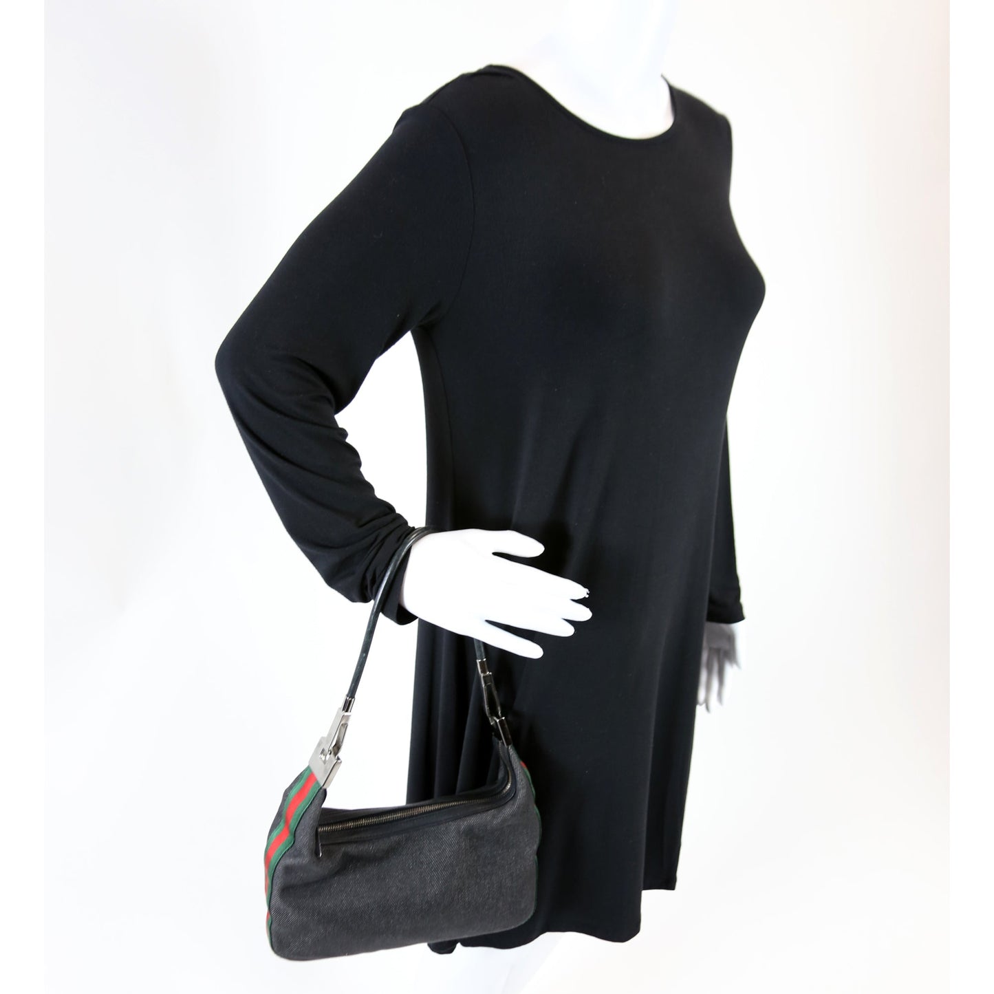 01233 Canvas Web Clasp Hobo