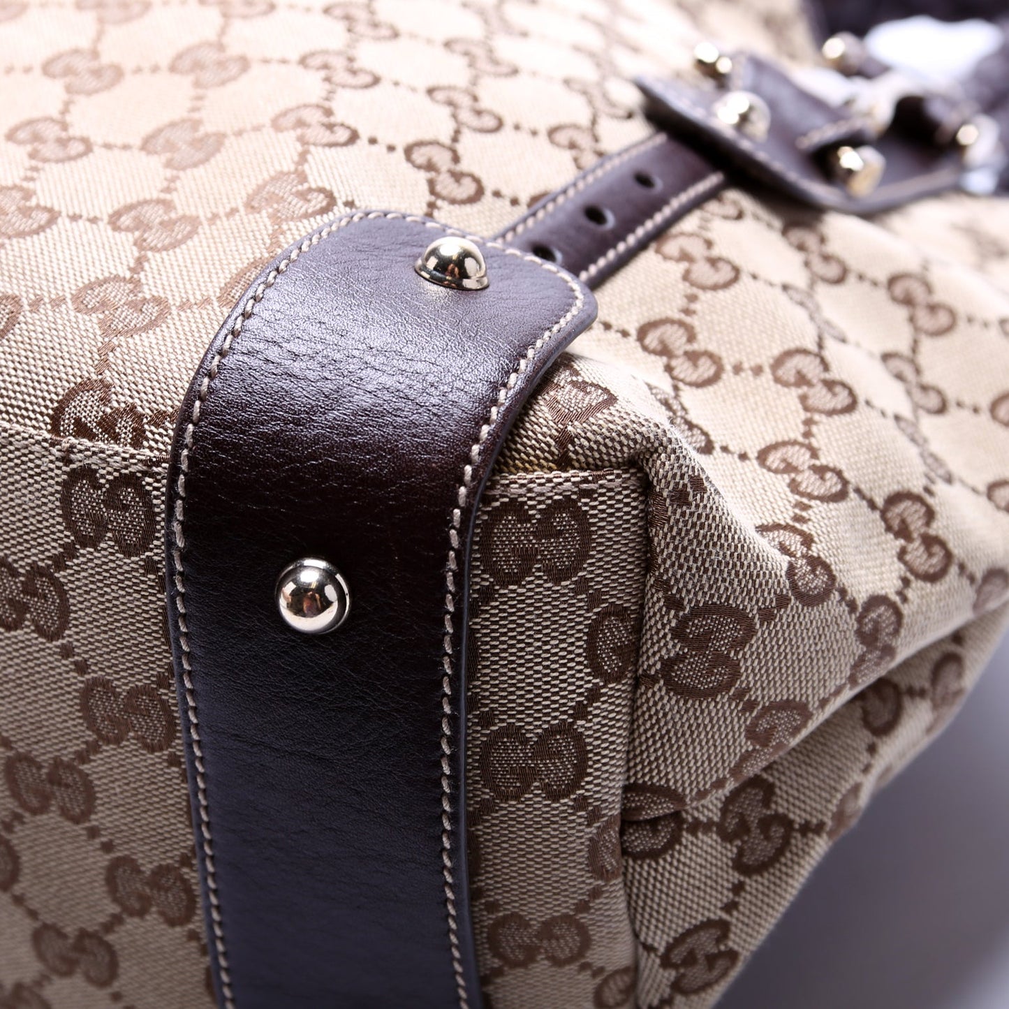 137621 GG Canvas Pelham Hobo