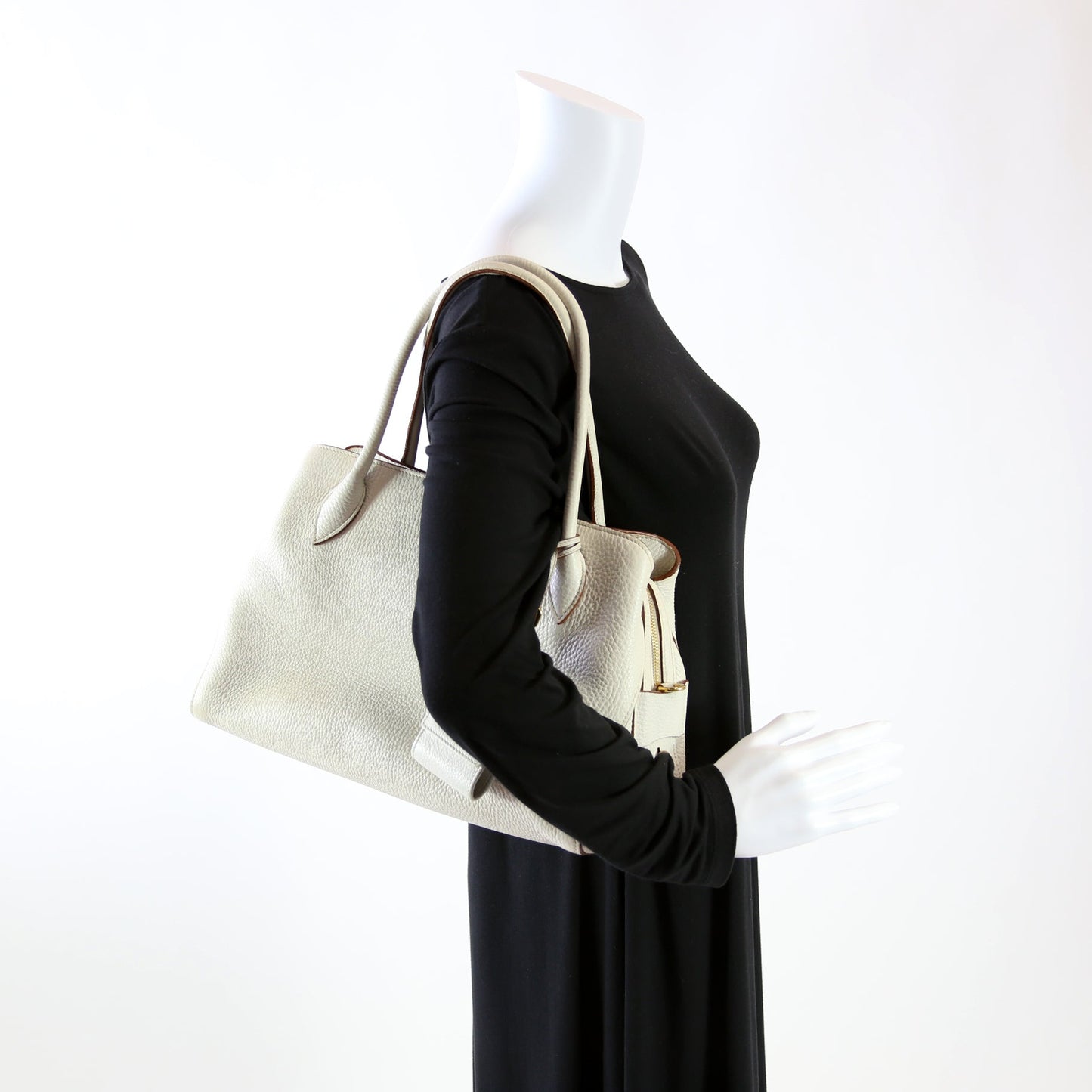 1BA127 Vitello Daino Center Zip 2-Way