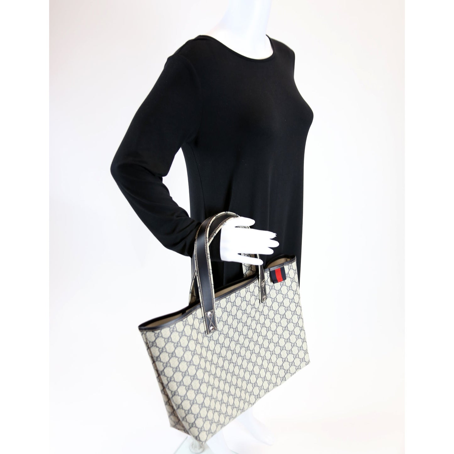 21134 Sherry Line Tote