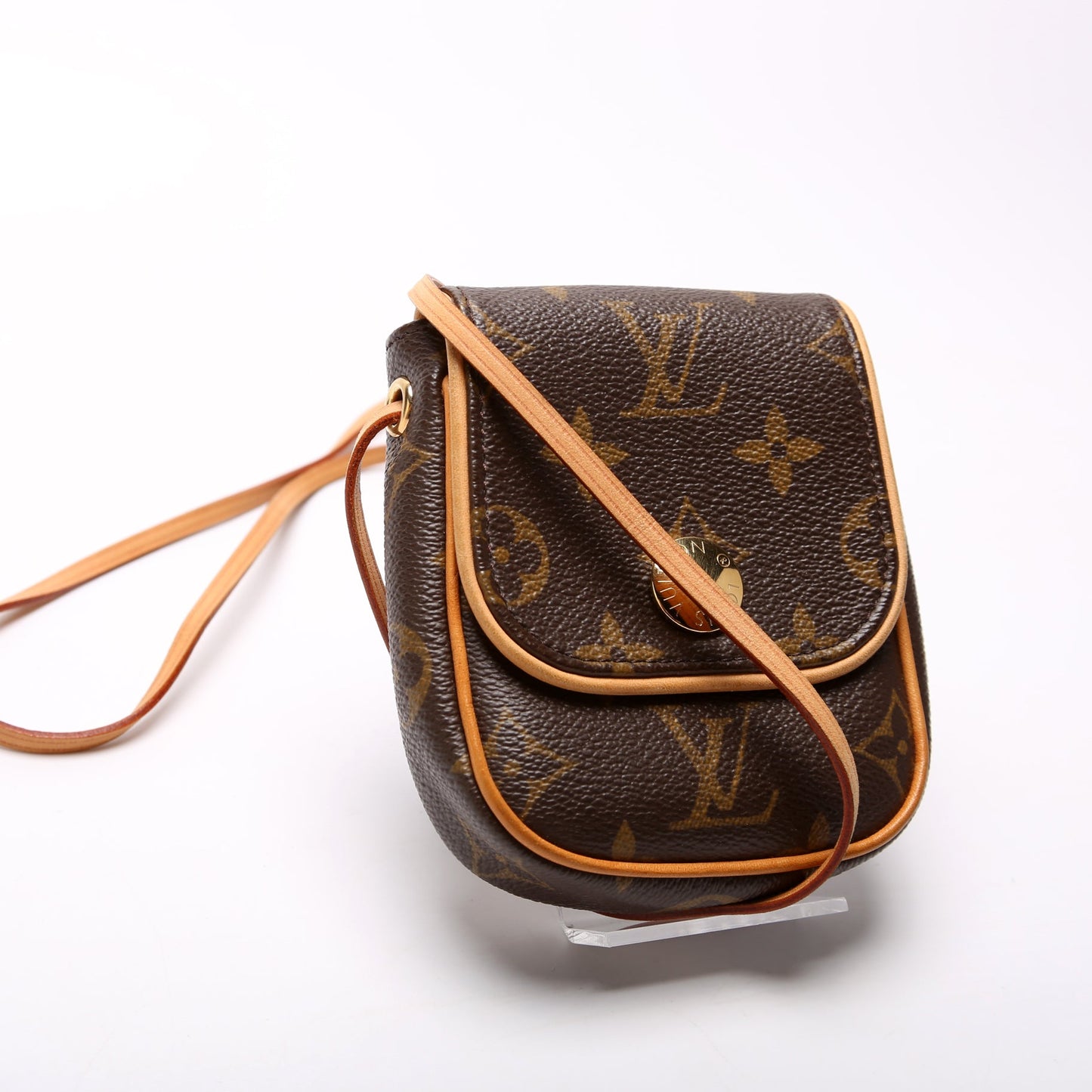 Pochette Cancun Crossbody Monogram