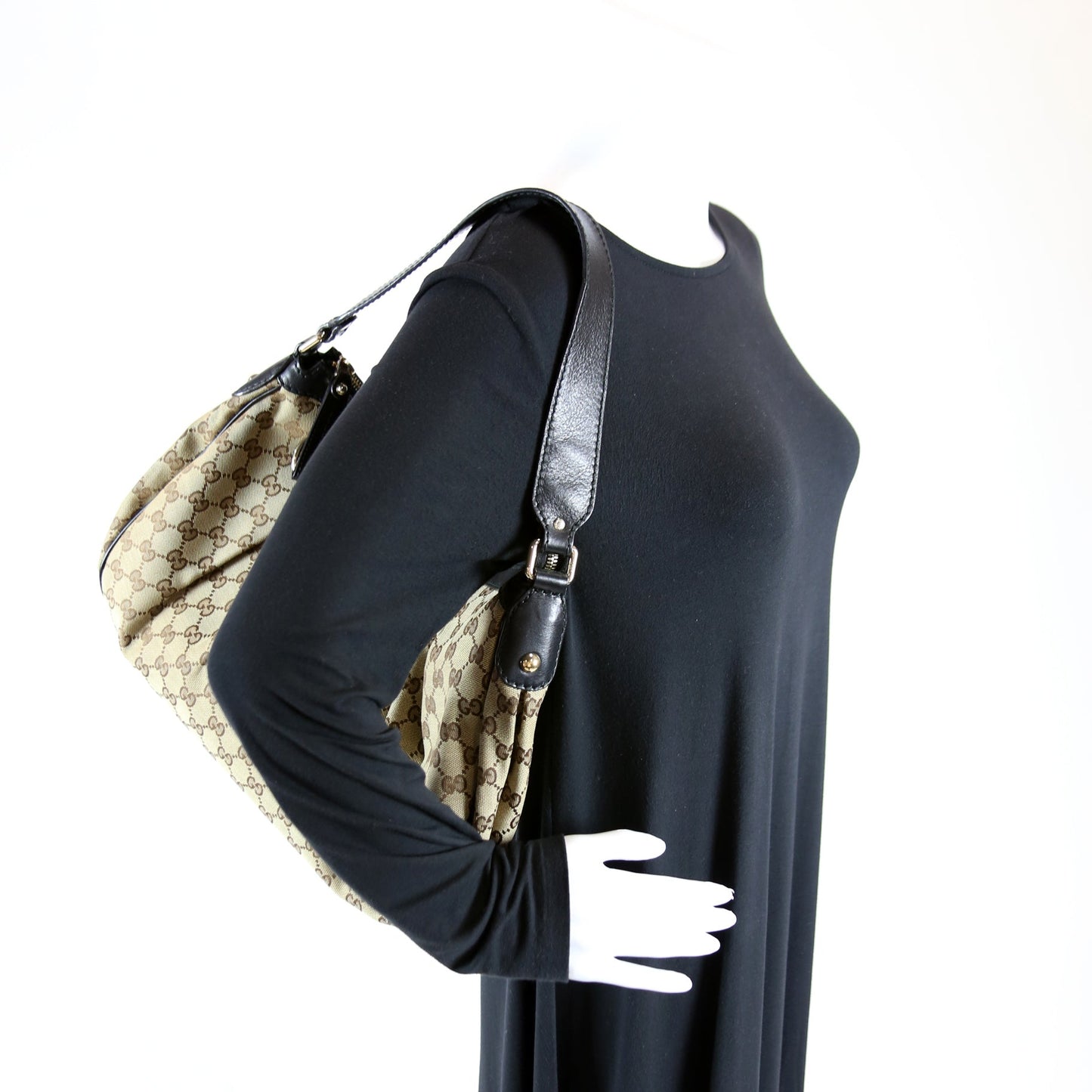 232955 Sukey Hobo Medium