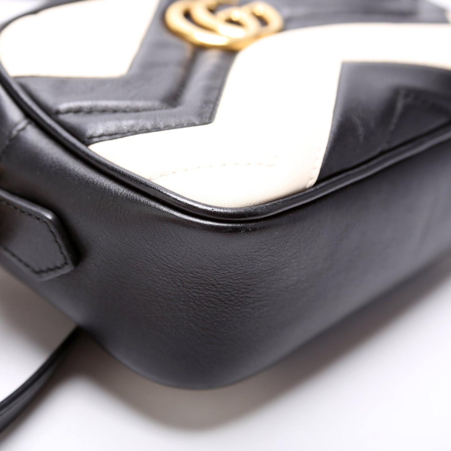 448065 Marmont Mini Camera Bag
