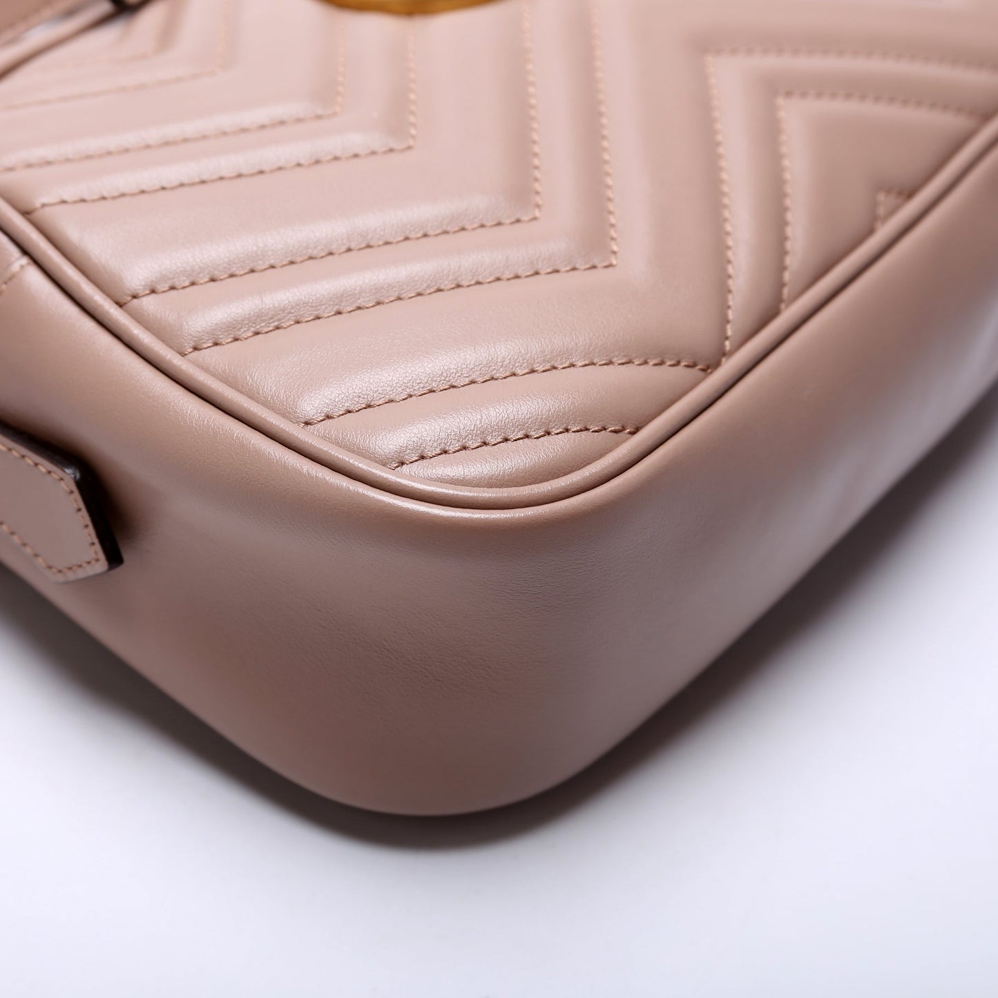 447632 Marmont Small Leather Camera