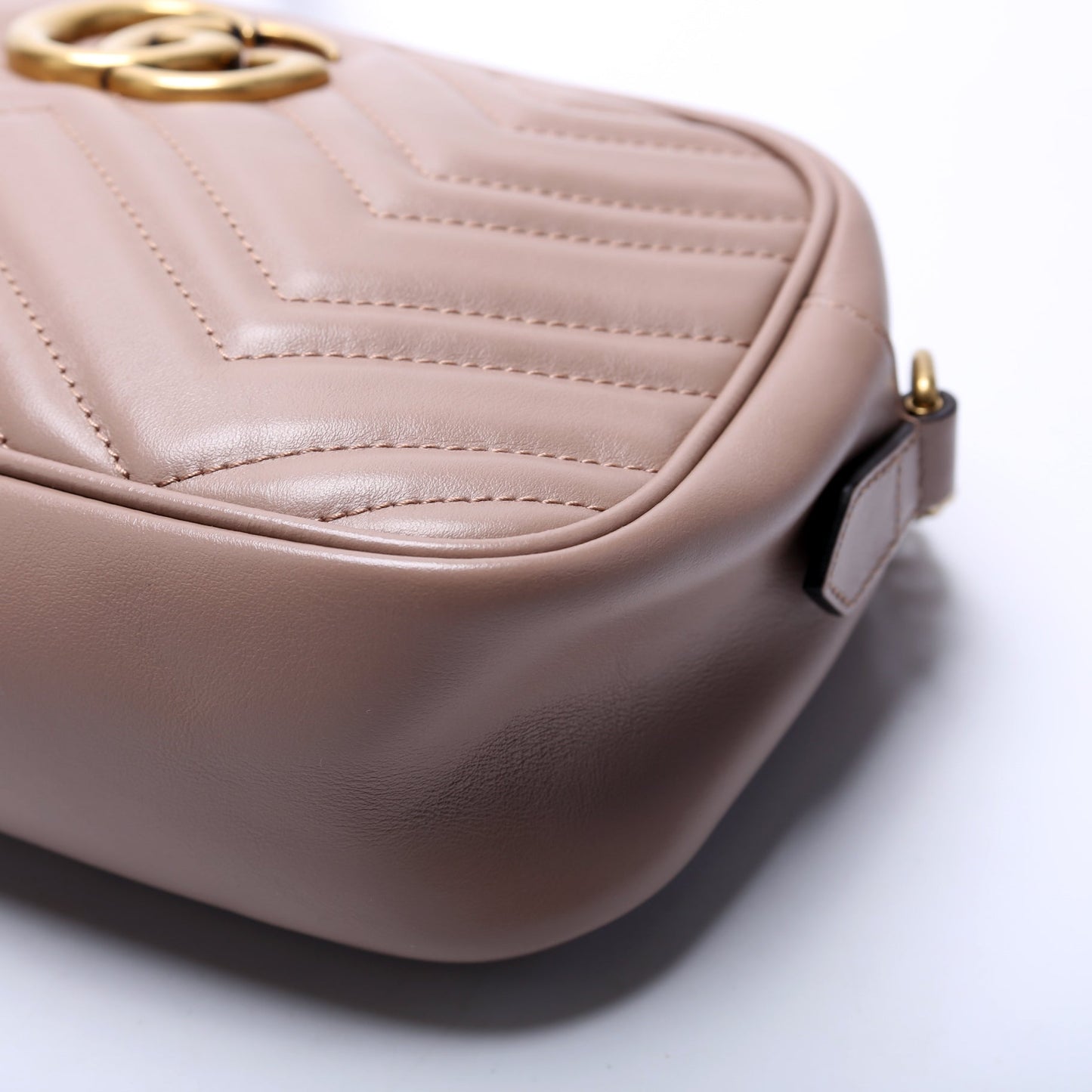 447632 Marmont Small Leather Camera